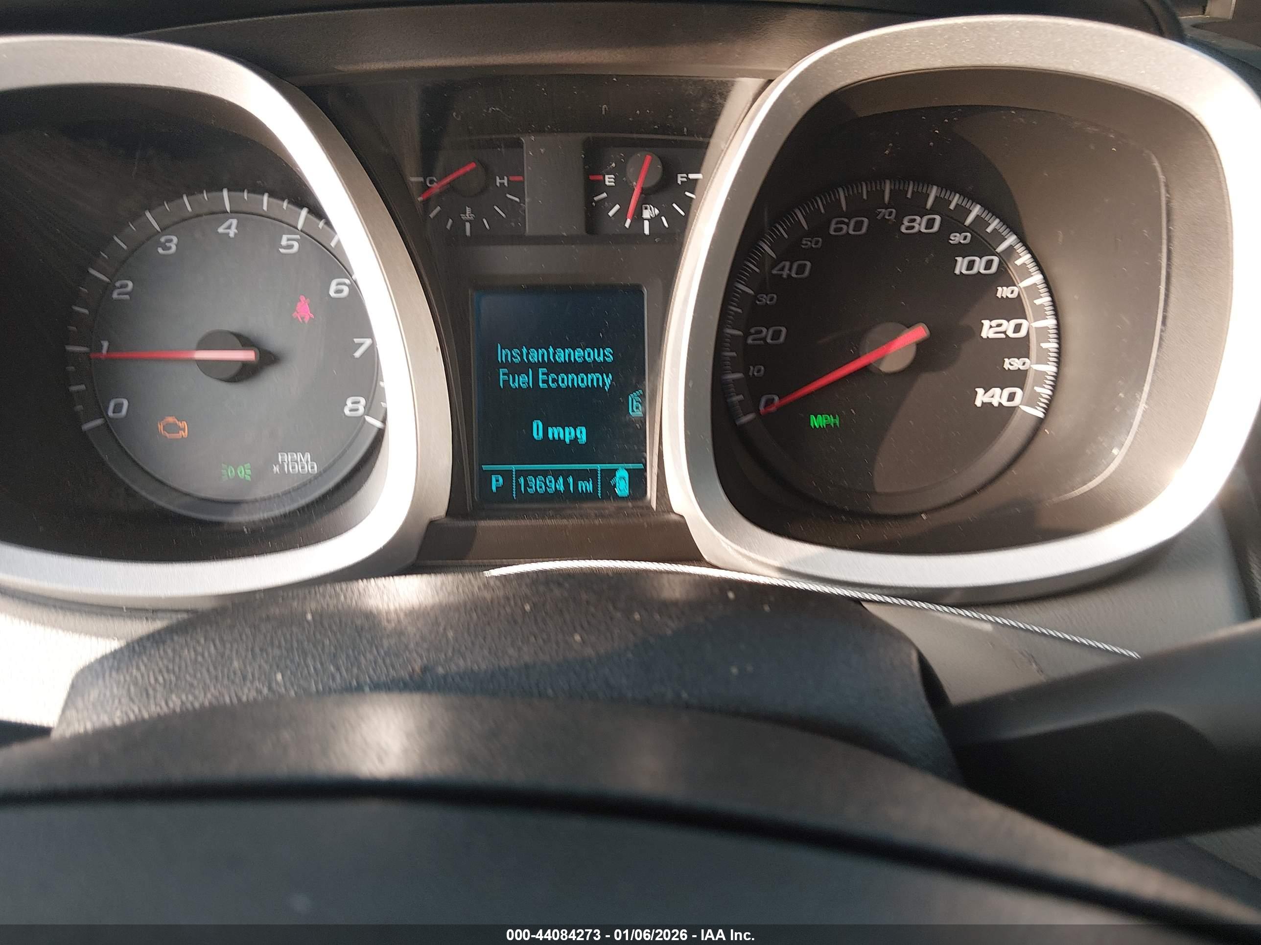 CHEVROLET EQUINOX image 7