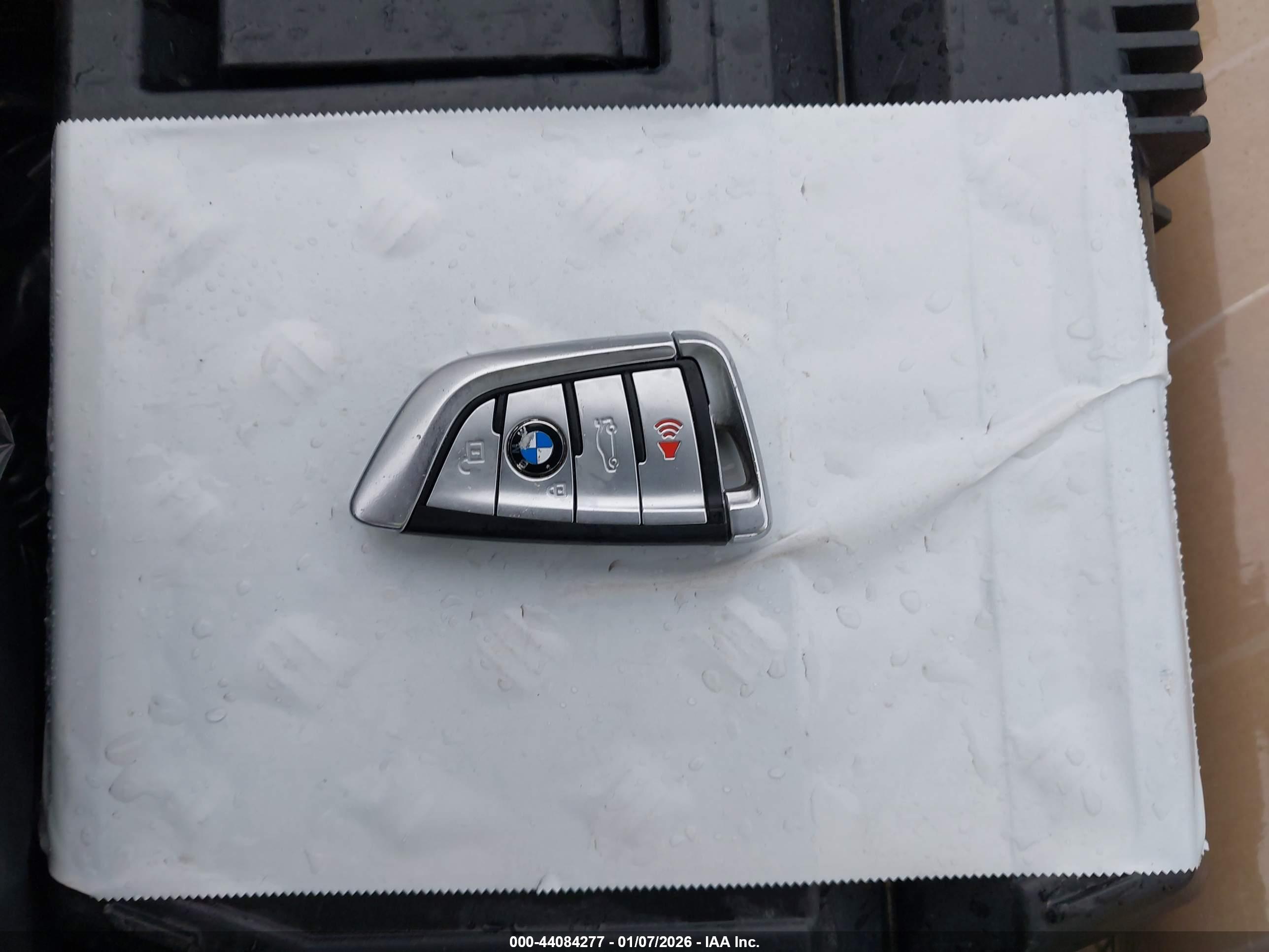 BMW 530I image 11
