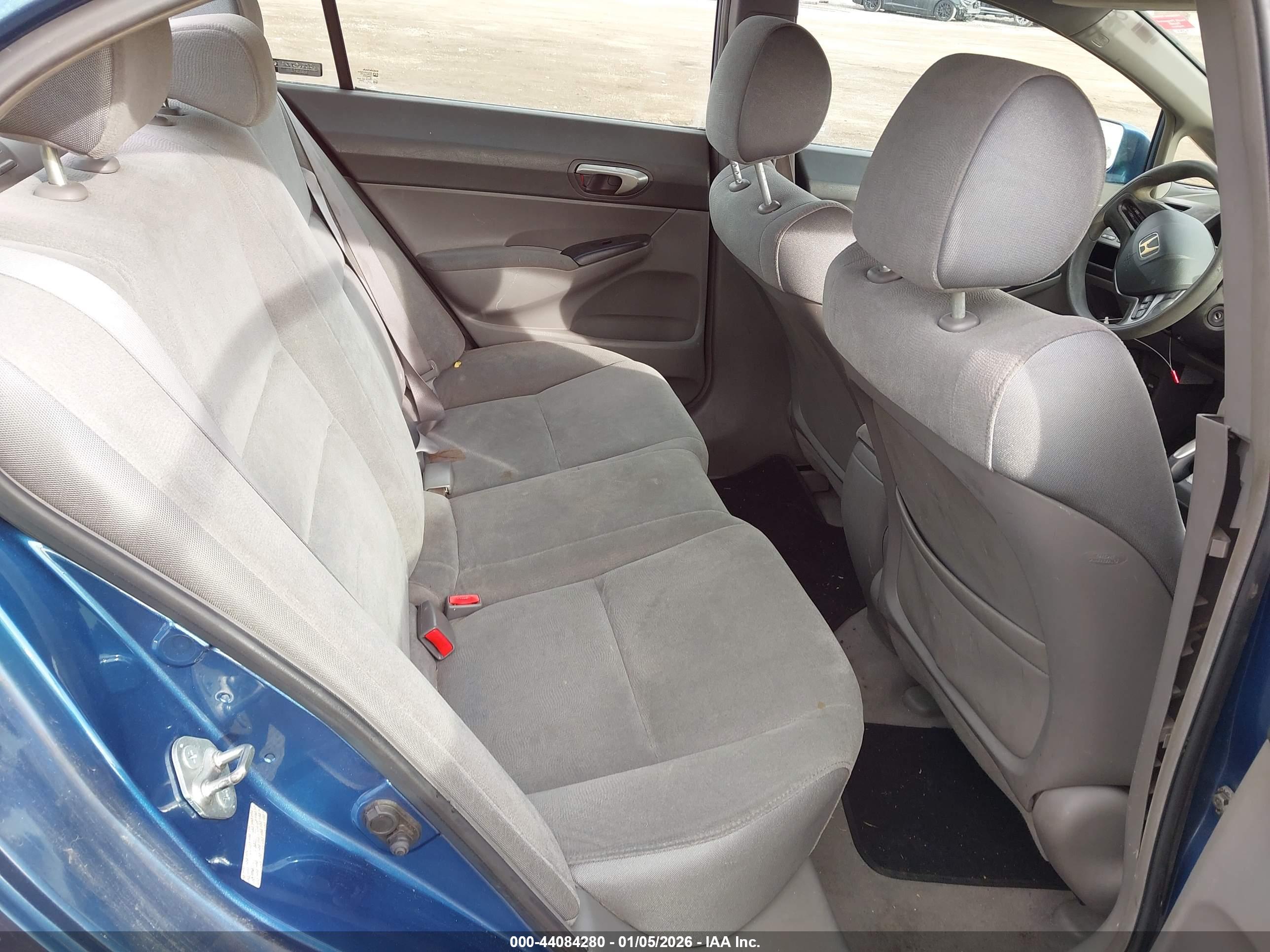 HONDA CIVIC image 8