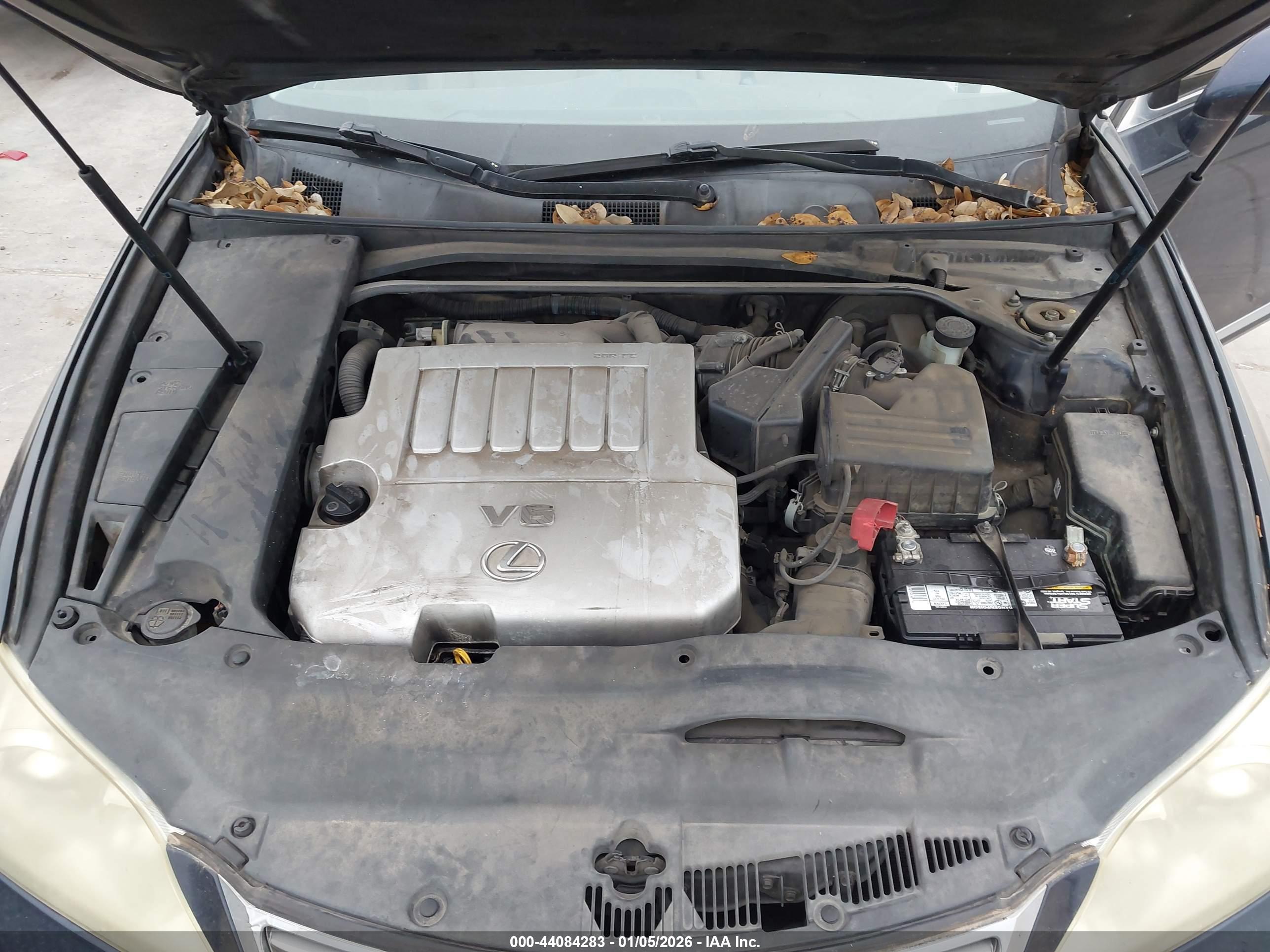 LEXUS ES image 10