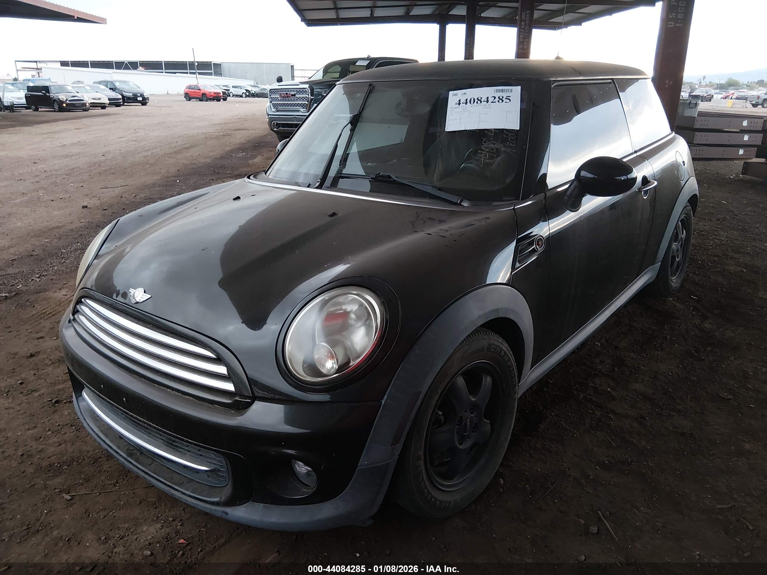 MINI COOPER image 6