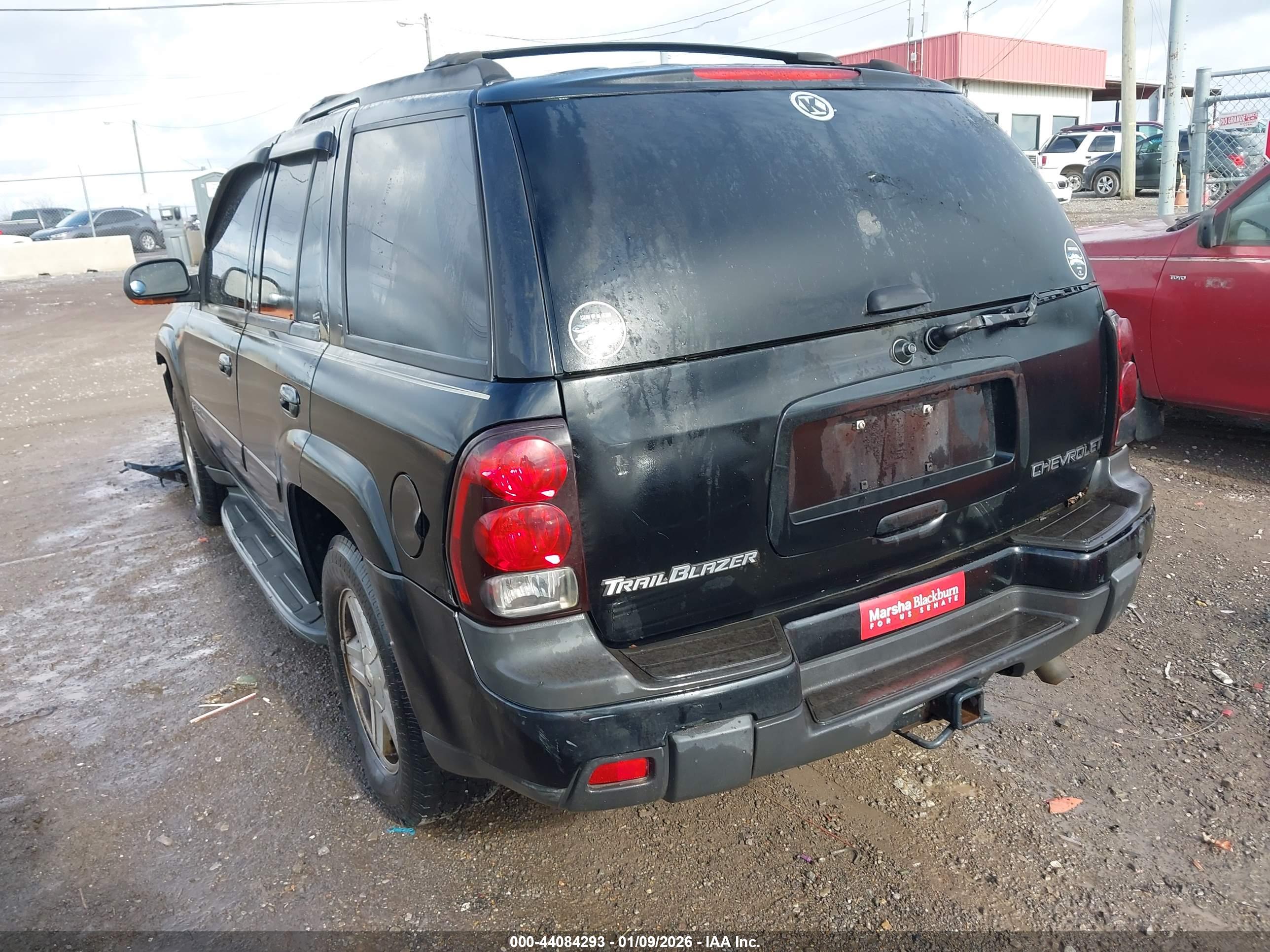 CHEVROLET TRAILBLAZER image 3