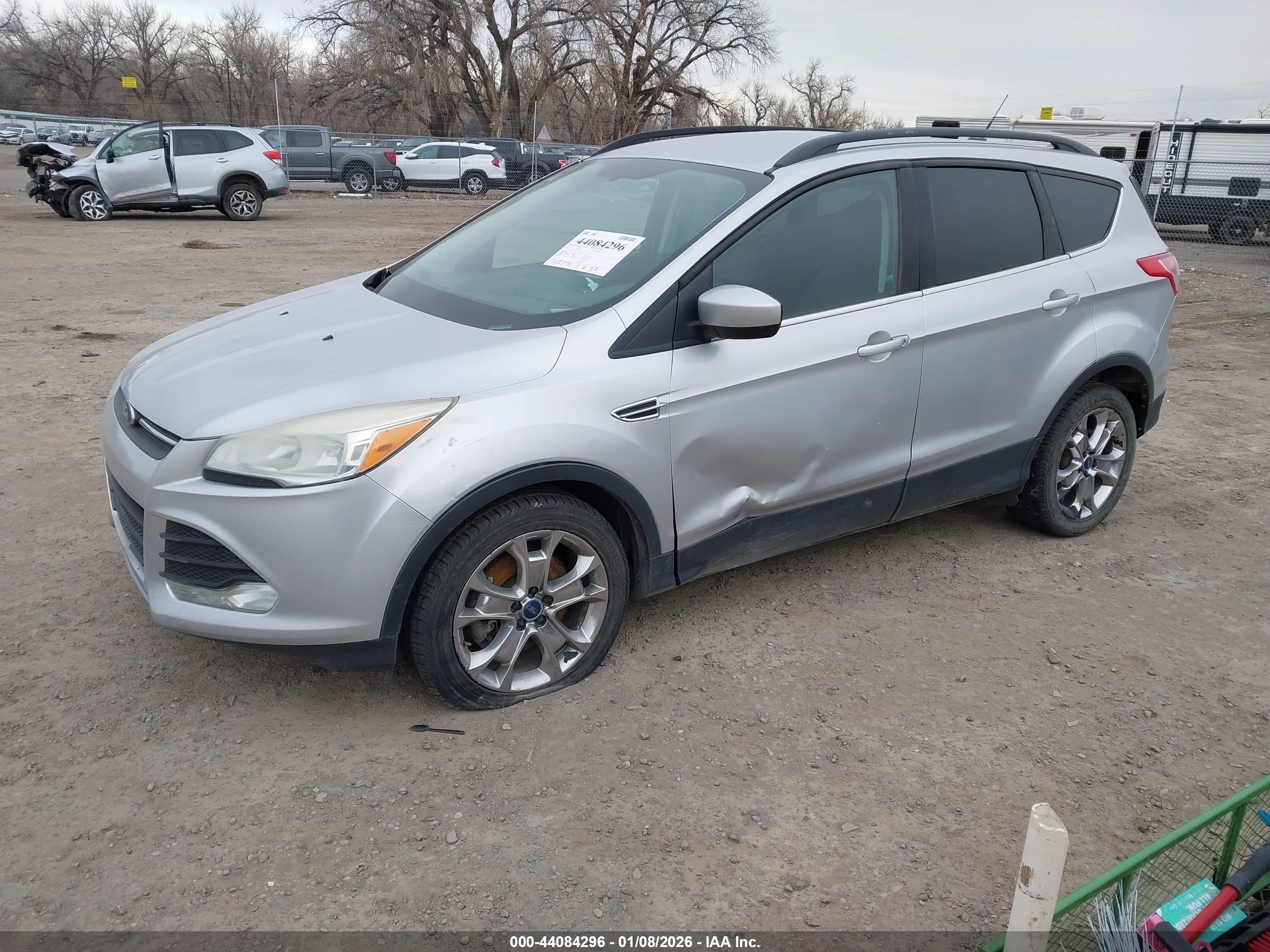 FORD ESCAPE image 2