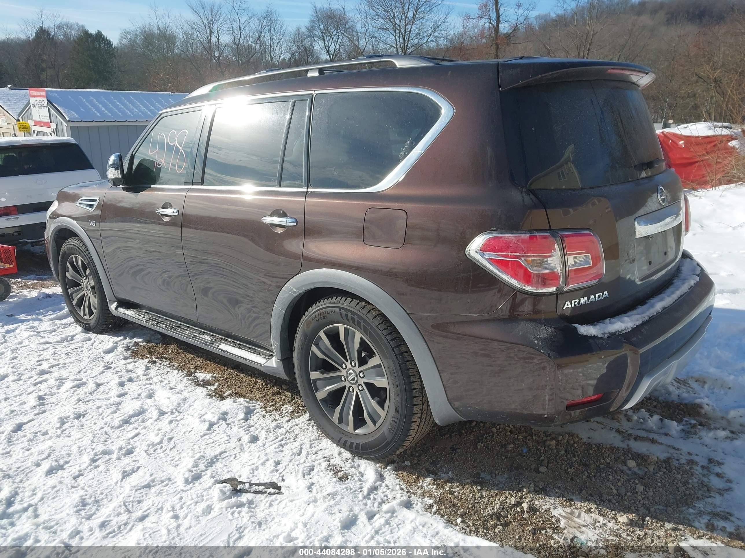 NISSAN ARMADA image 3