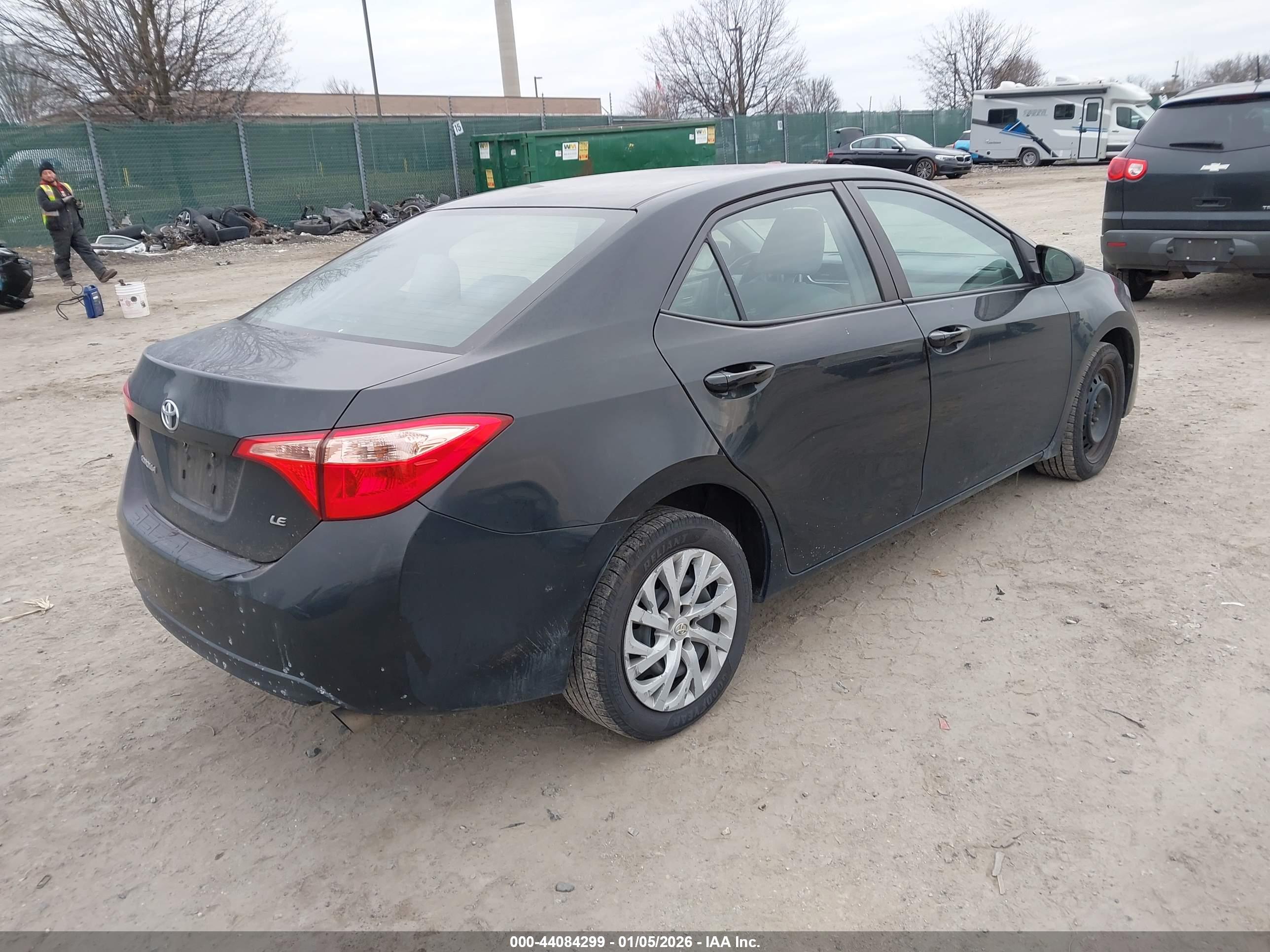 TOYOTA COROLLA image 4