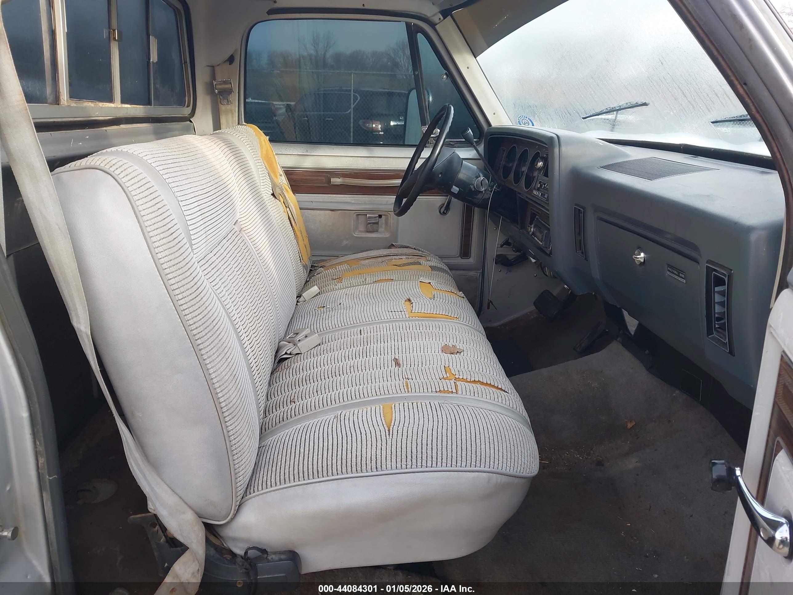 DODGE D-SERIES image 5