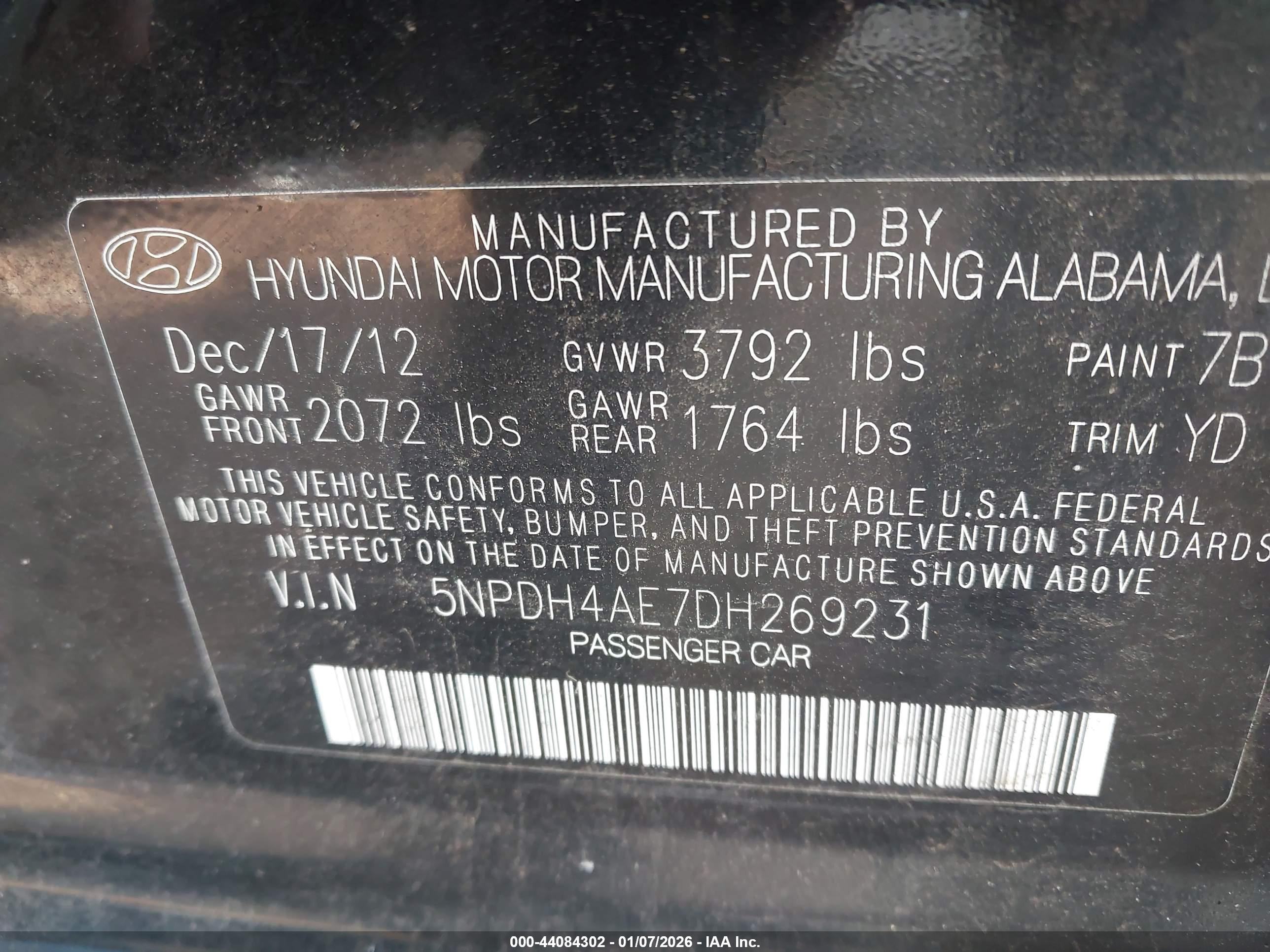 HYUNDAI ELANTRA image 9