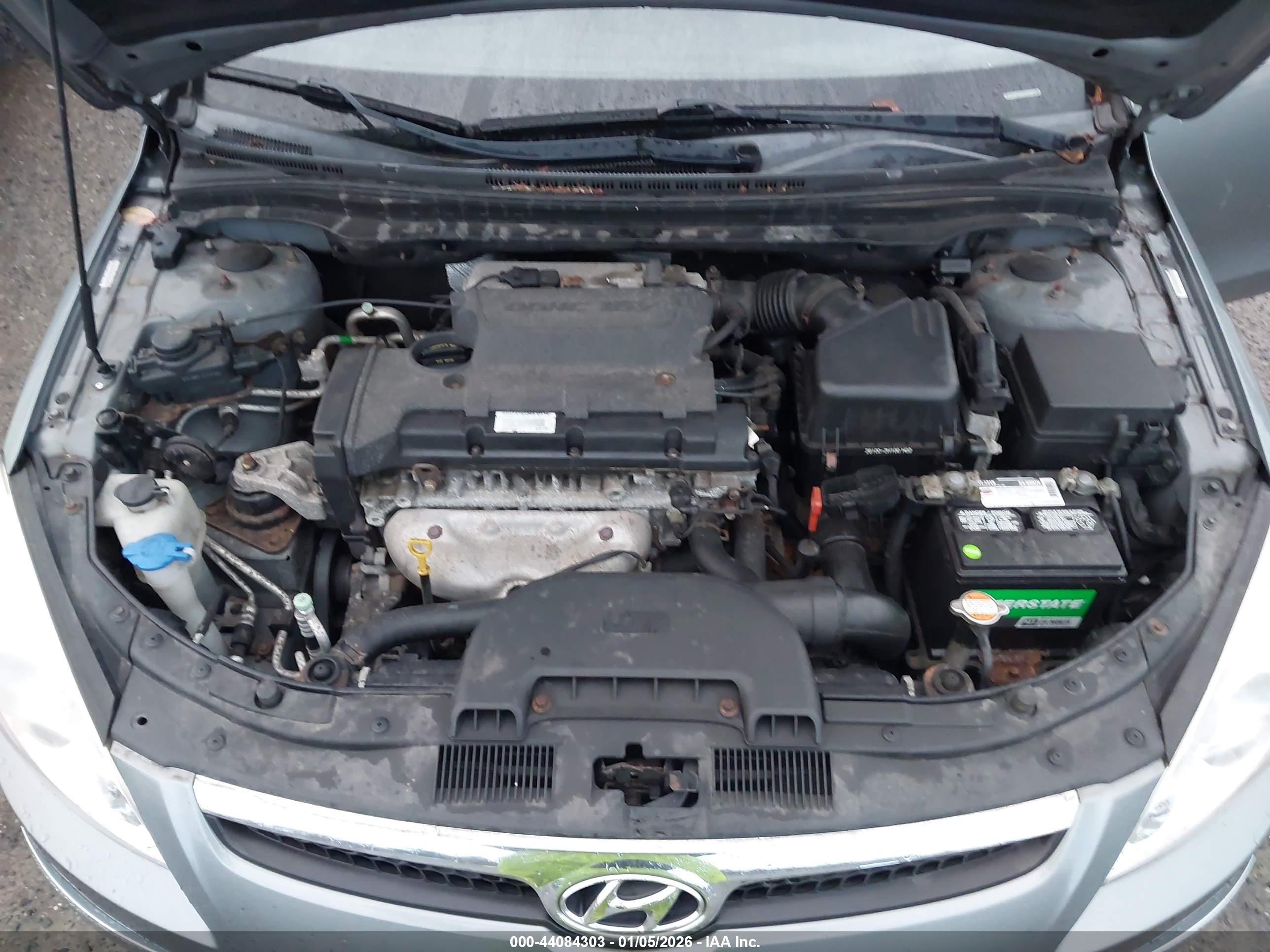 HYUNDAI ELANTRA image 10