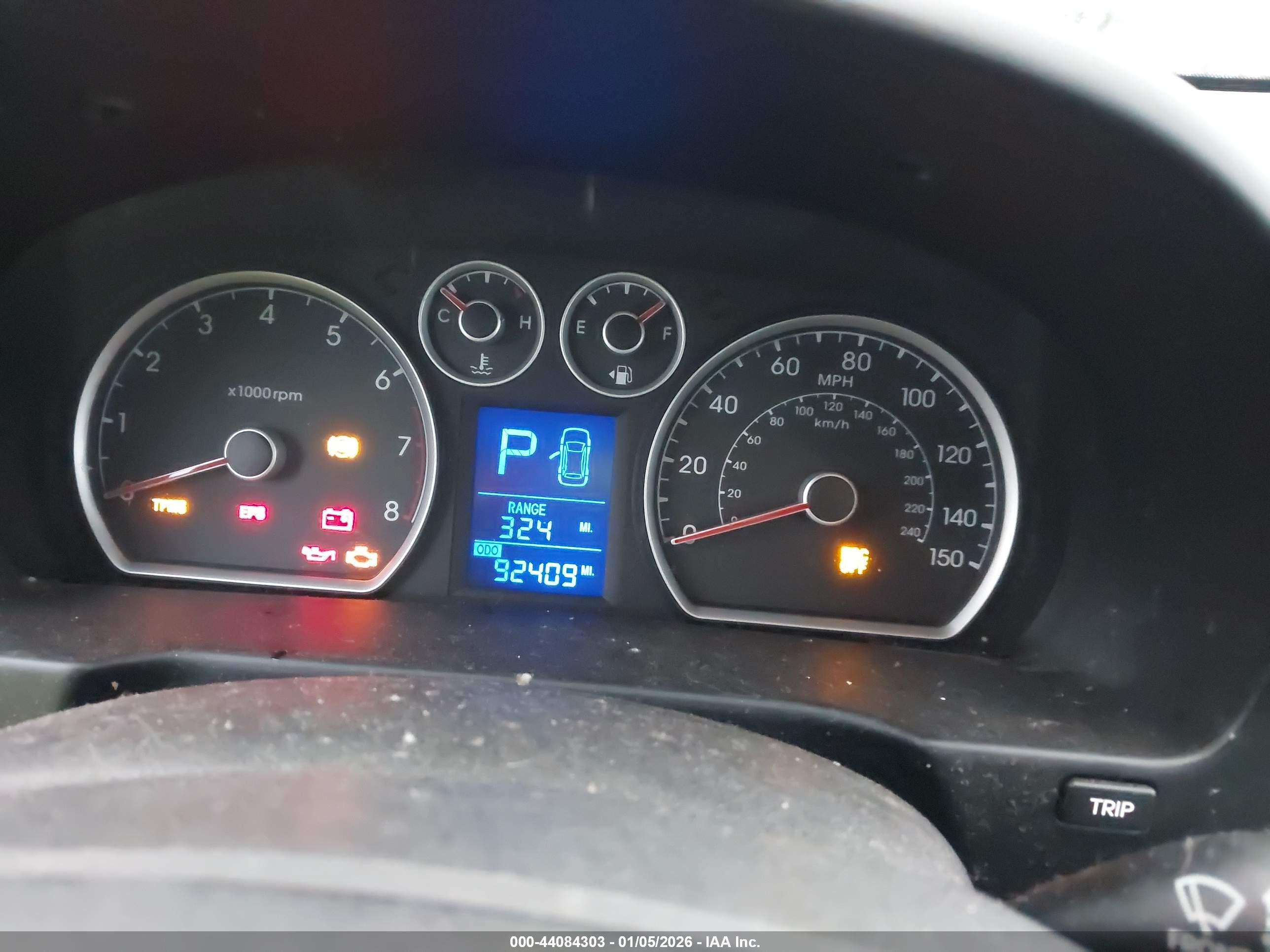 HYUNDAI ELANTRA image 7