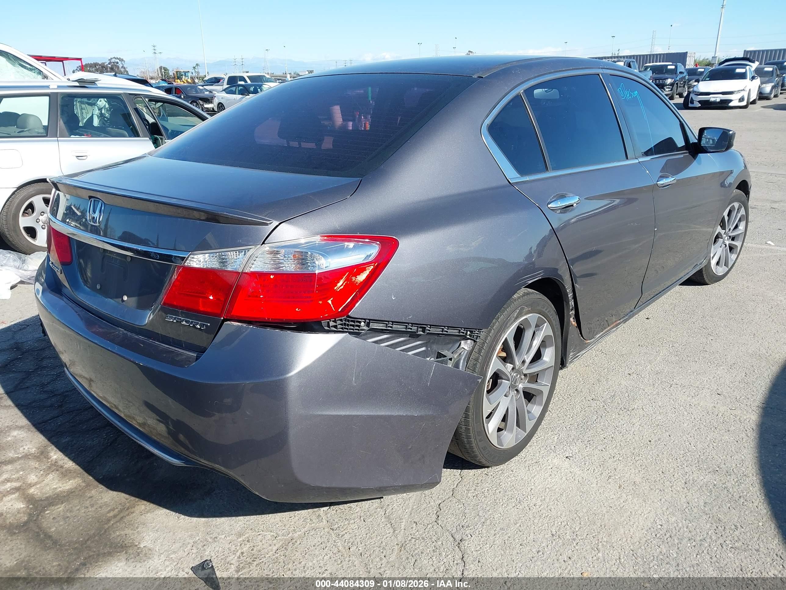 HONDA ACCORD image 4