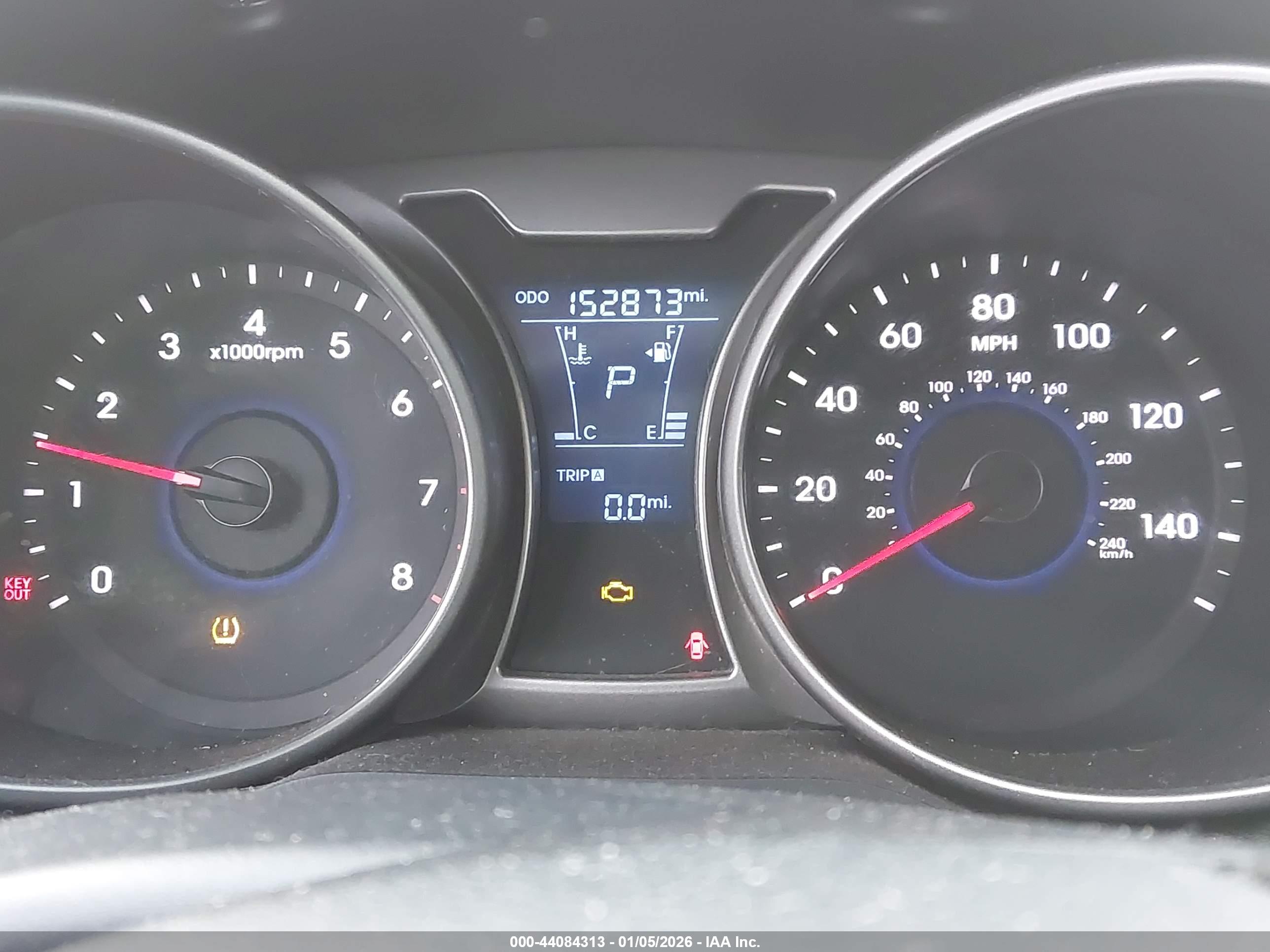 HYUNDAI VELOSTER image 7