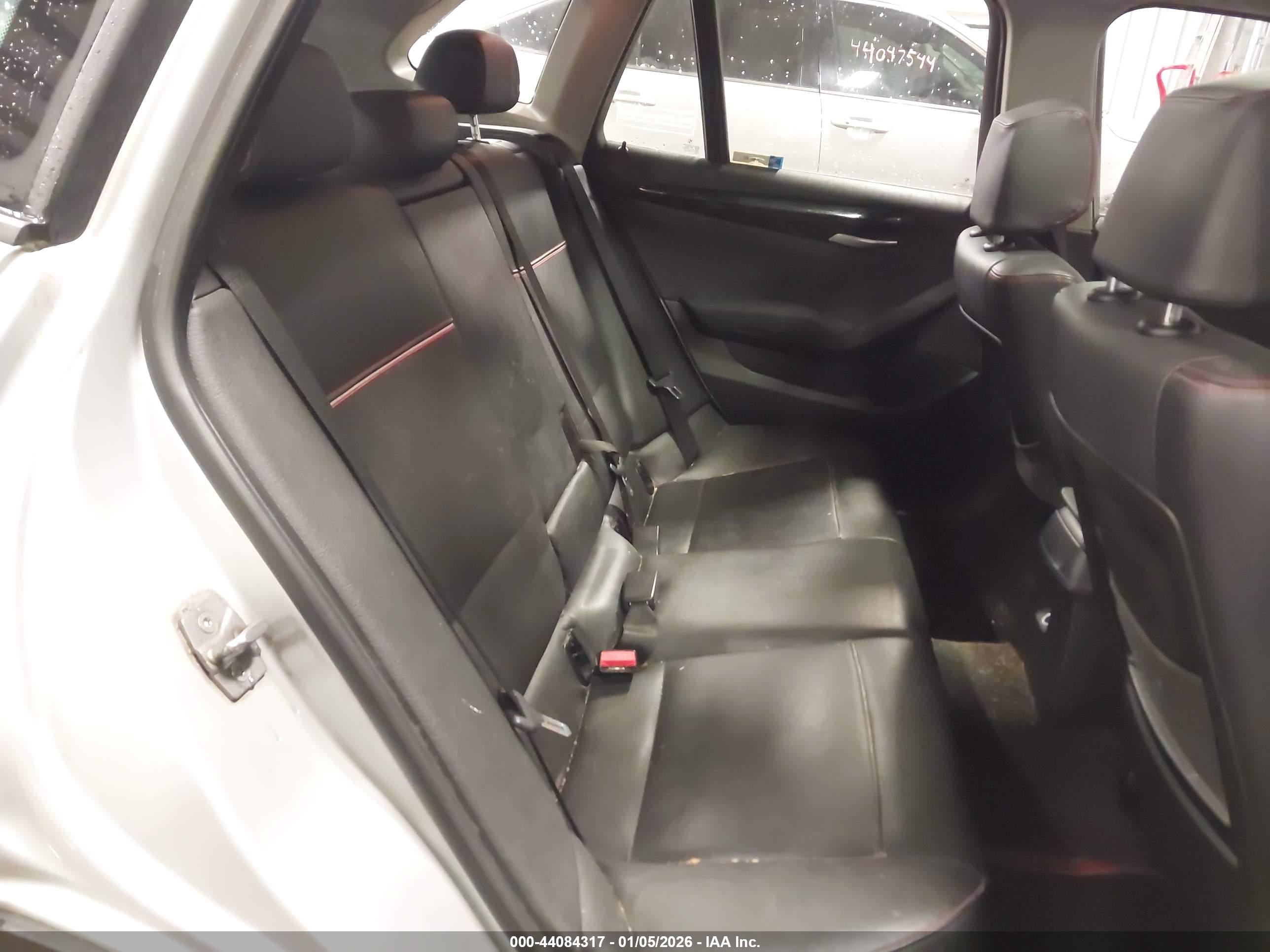 BMW X1 image 8