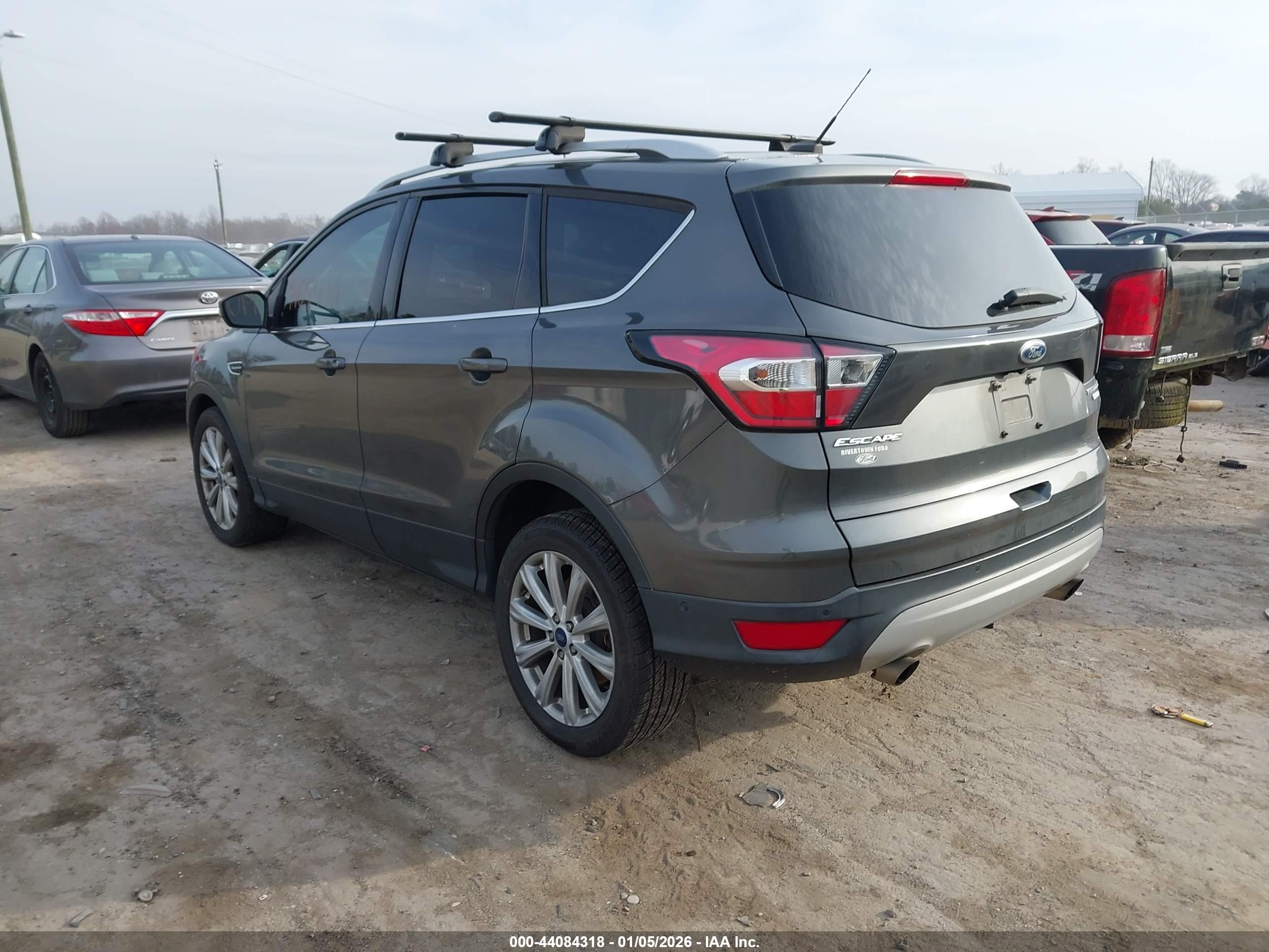 FORD ESCAPE image 3