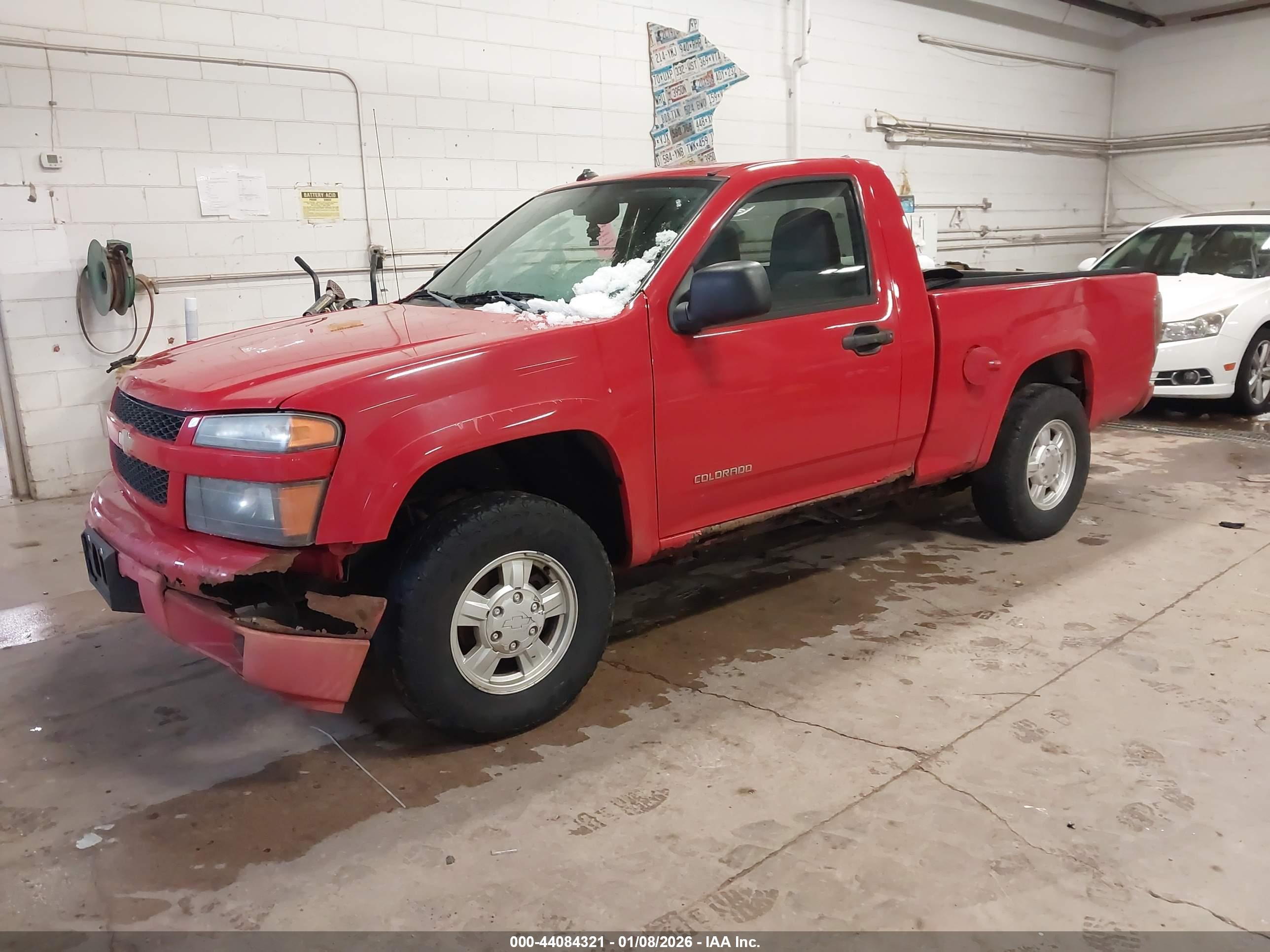 CHEVROLET COLORADO image 2