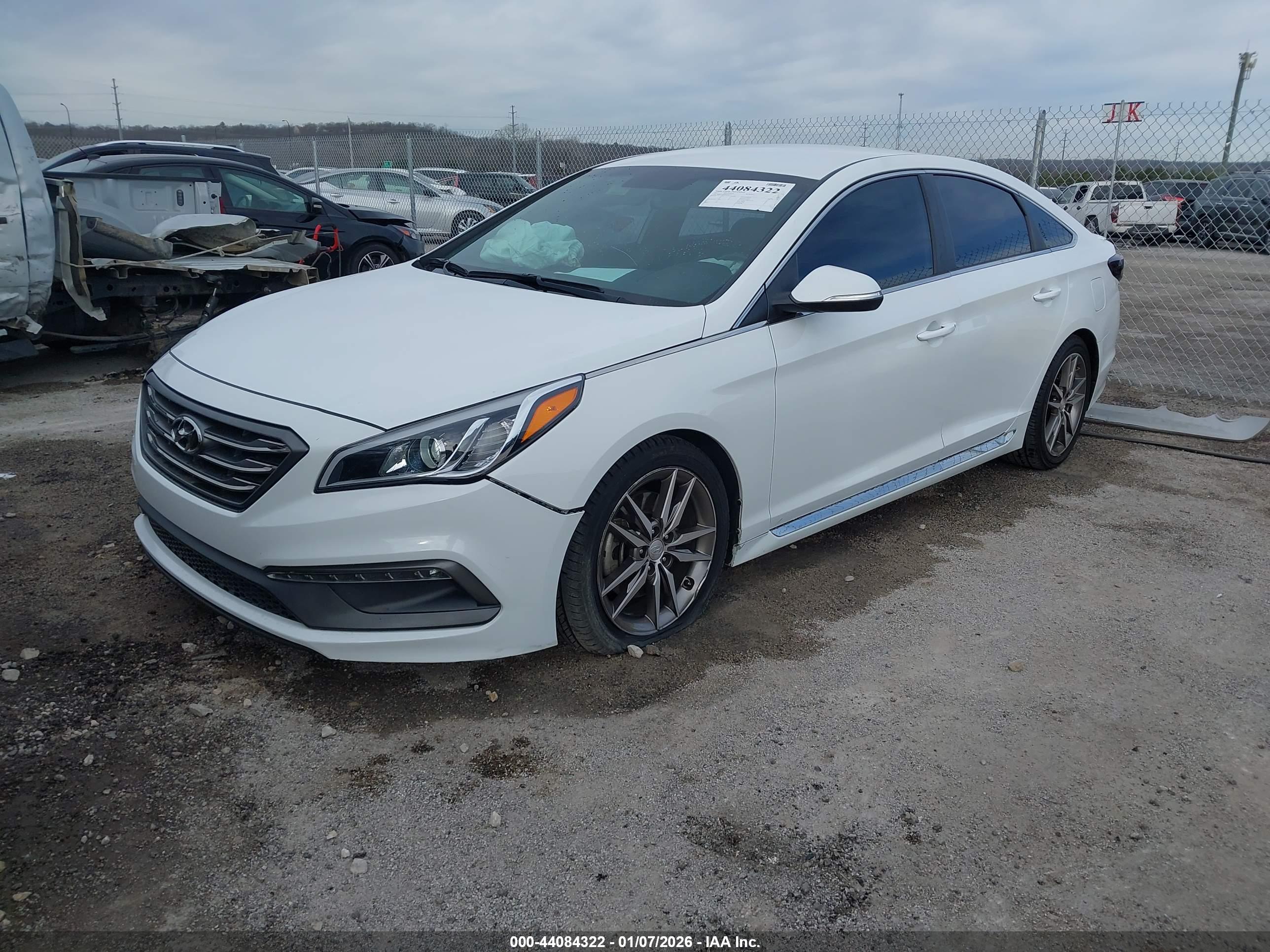 HYUNDAI SONATA image 2