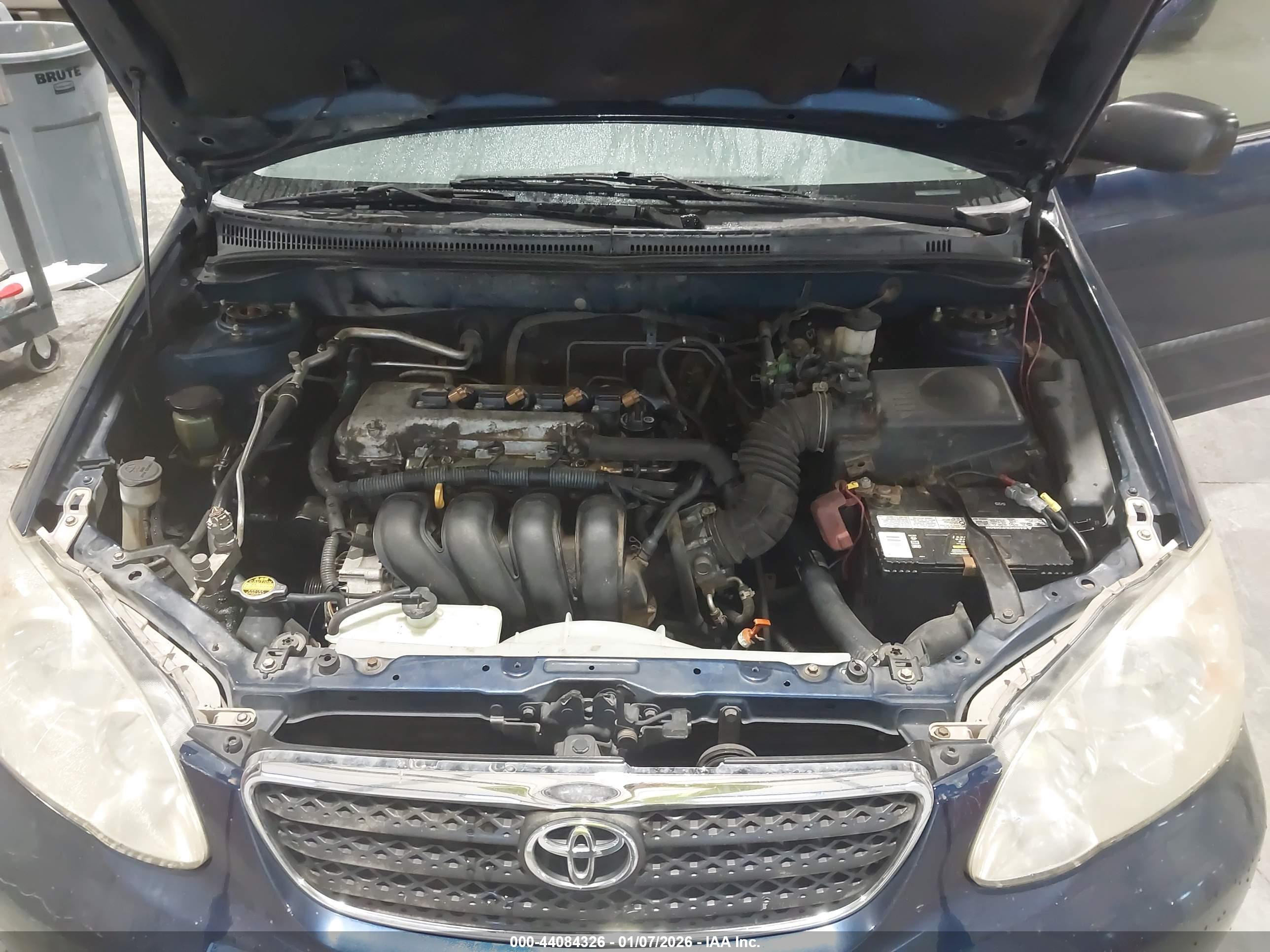 TOYOTA COROLLA image 10