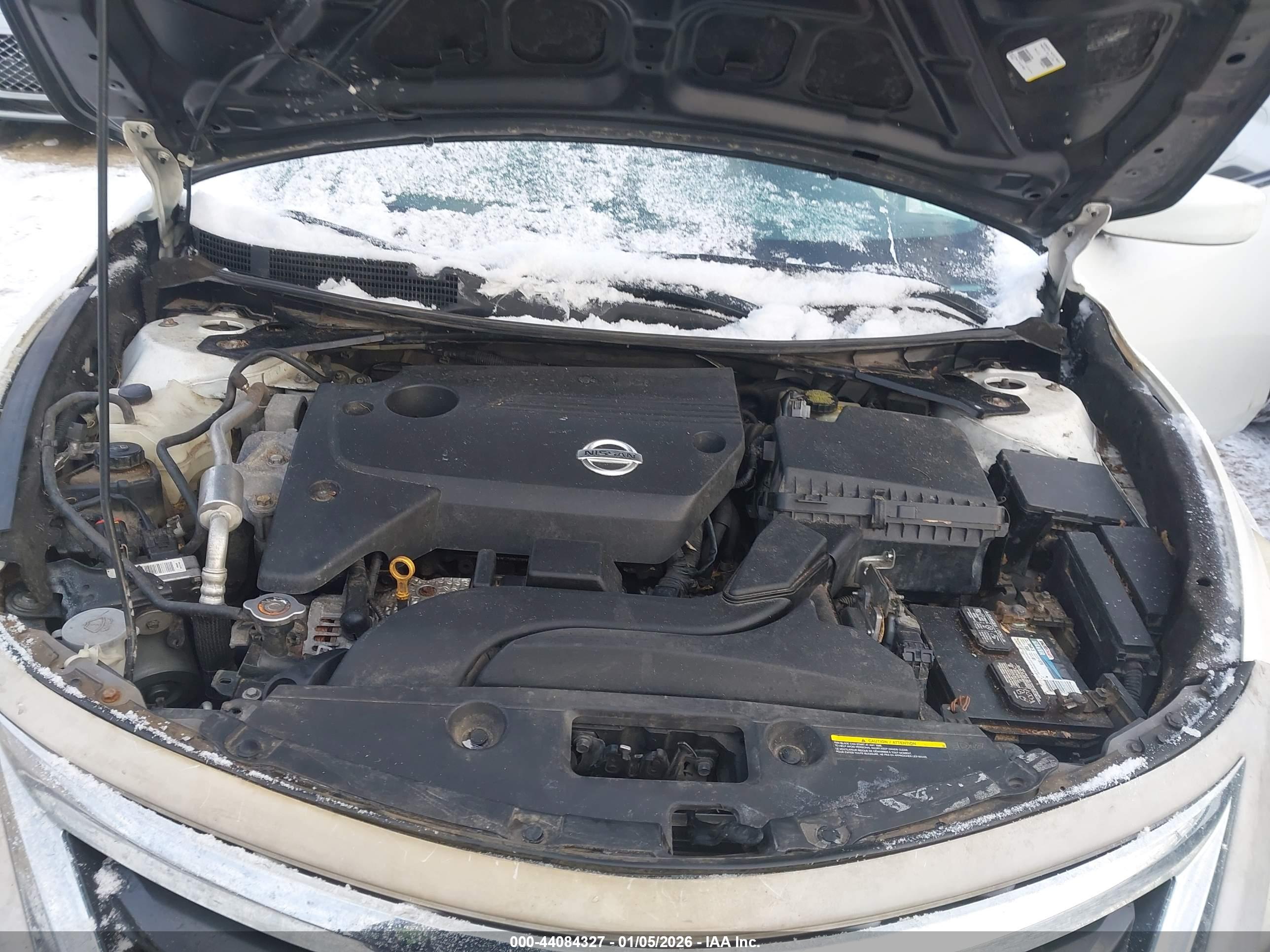 NISSAN ALTIMA image 10
