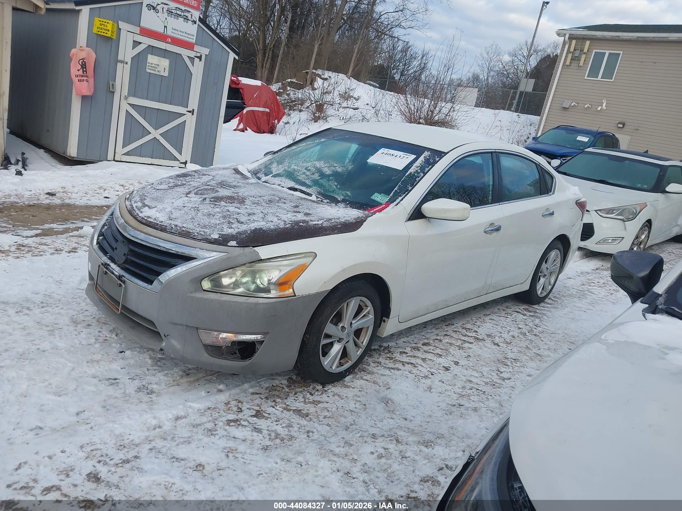 NISSAN ALTIMA image 2