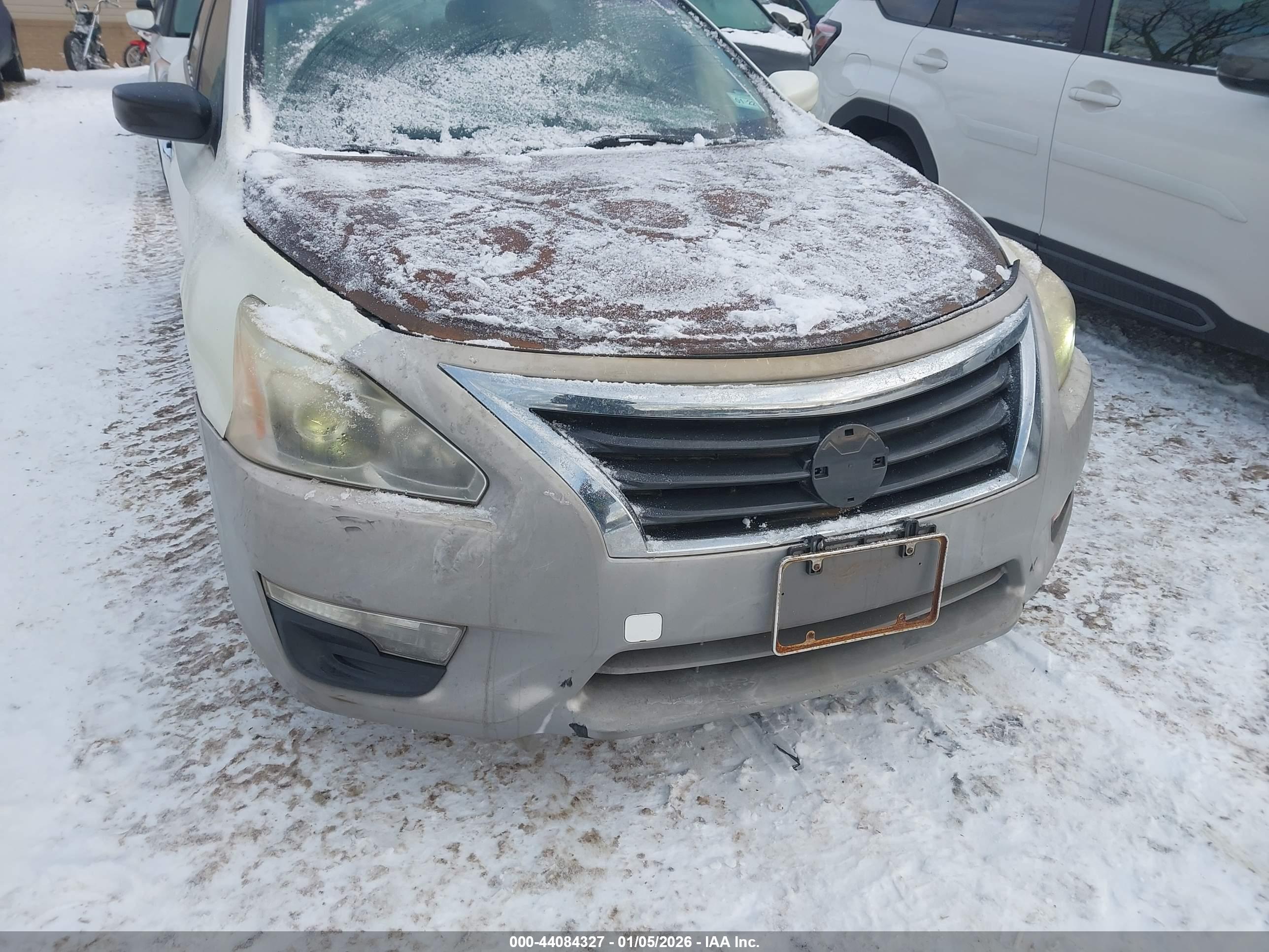 NISSAN ALTIMA image 6