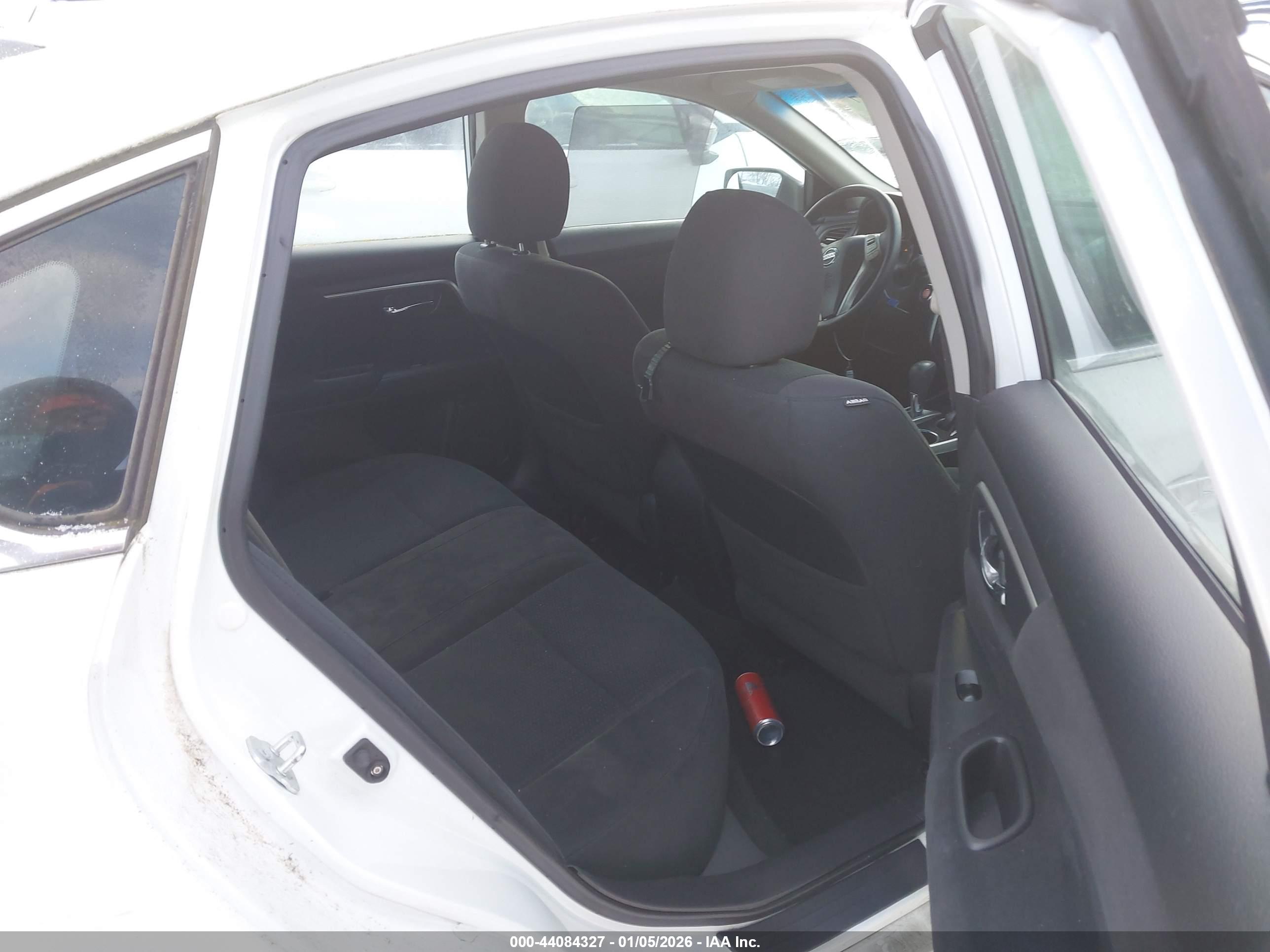 NISSAN ALTIMA image 8