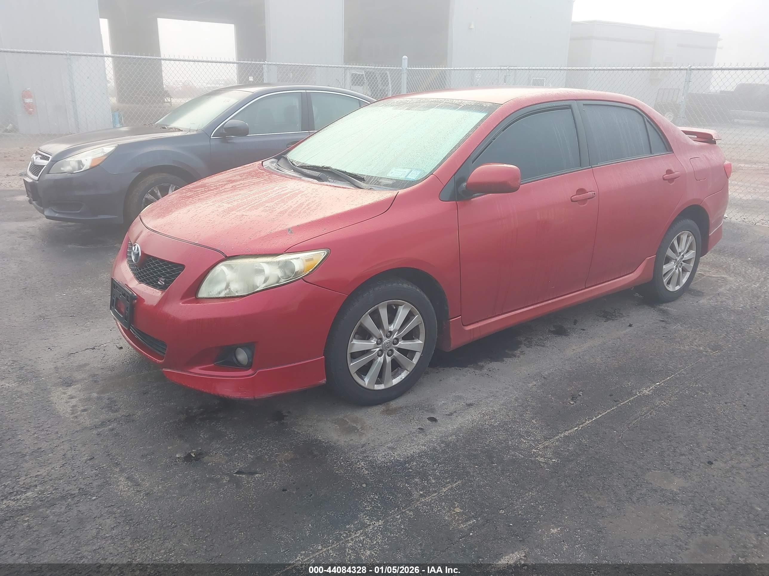 TOYOTA COROLLA image 2