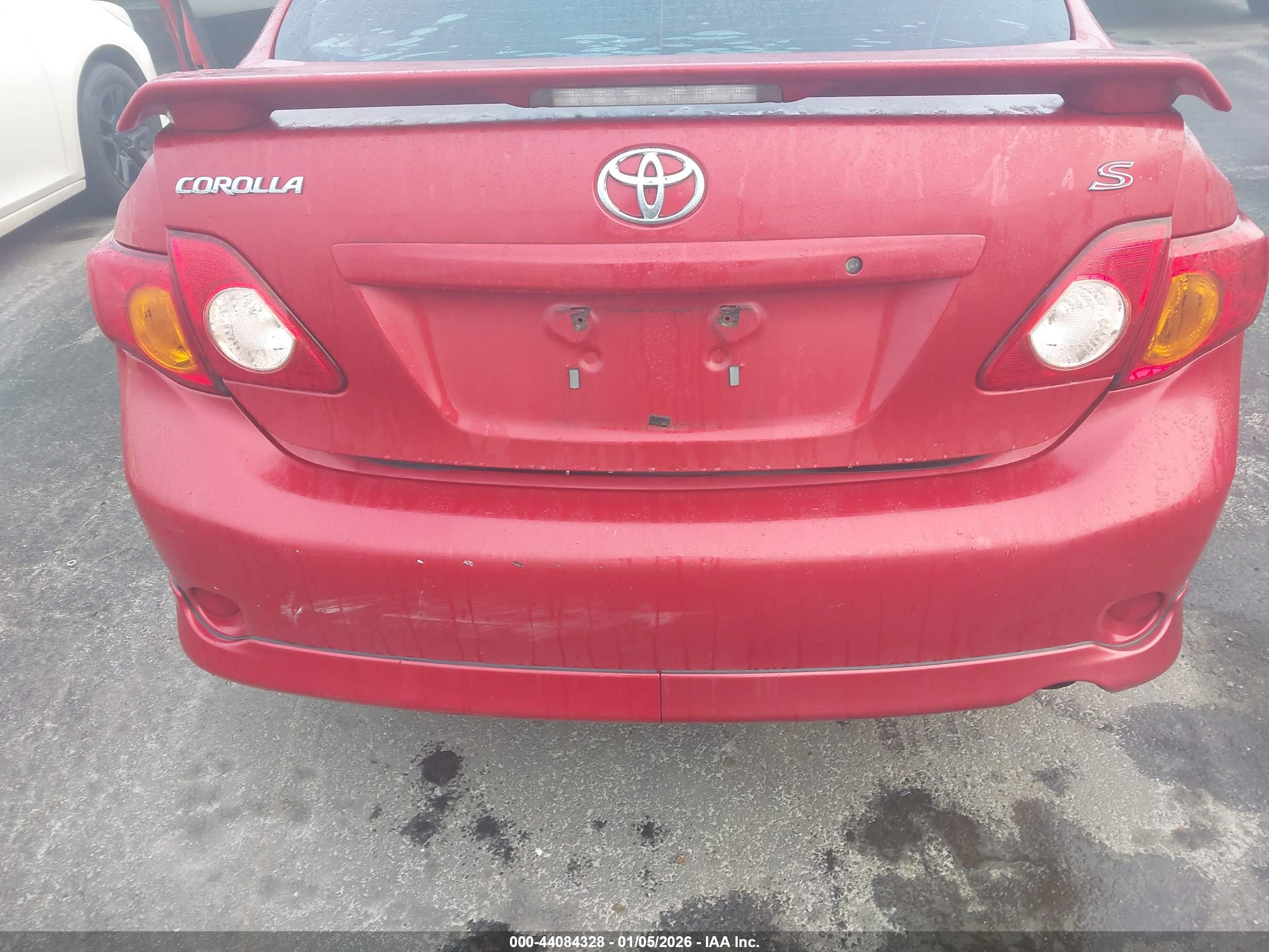 TOYOTA COROLLA image 6