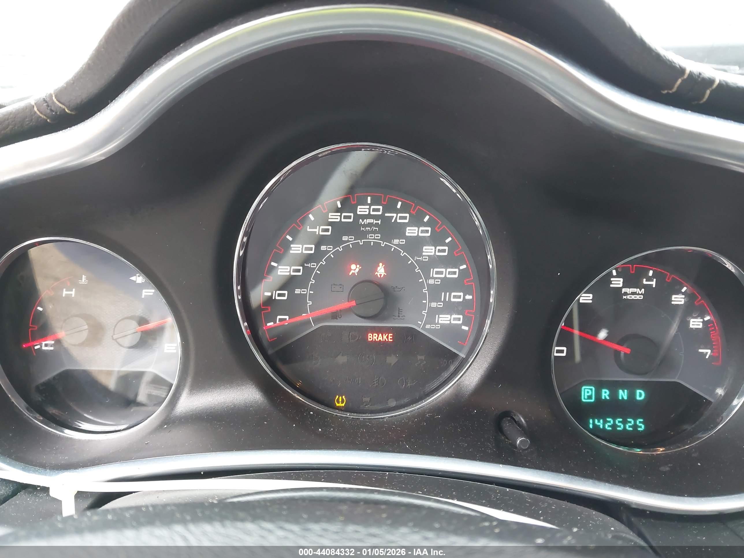 DODGE AVENGER image 7