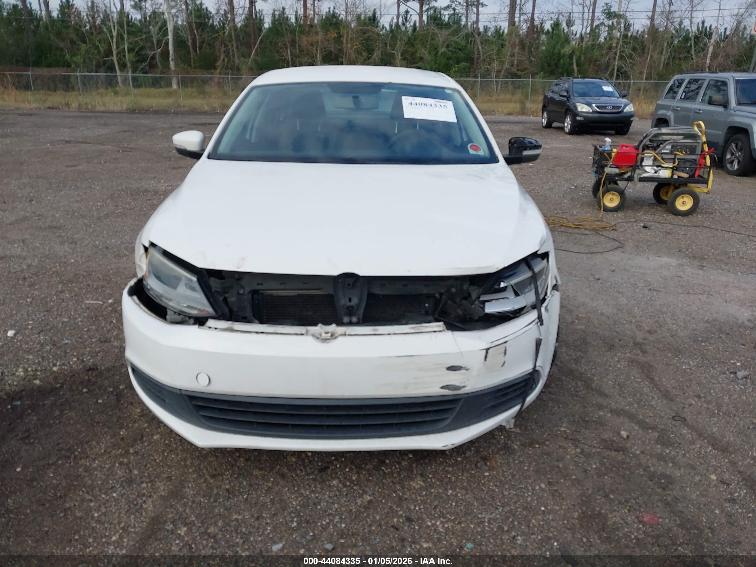 VOLKSWAGEN JETTA image 6