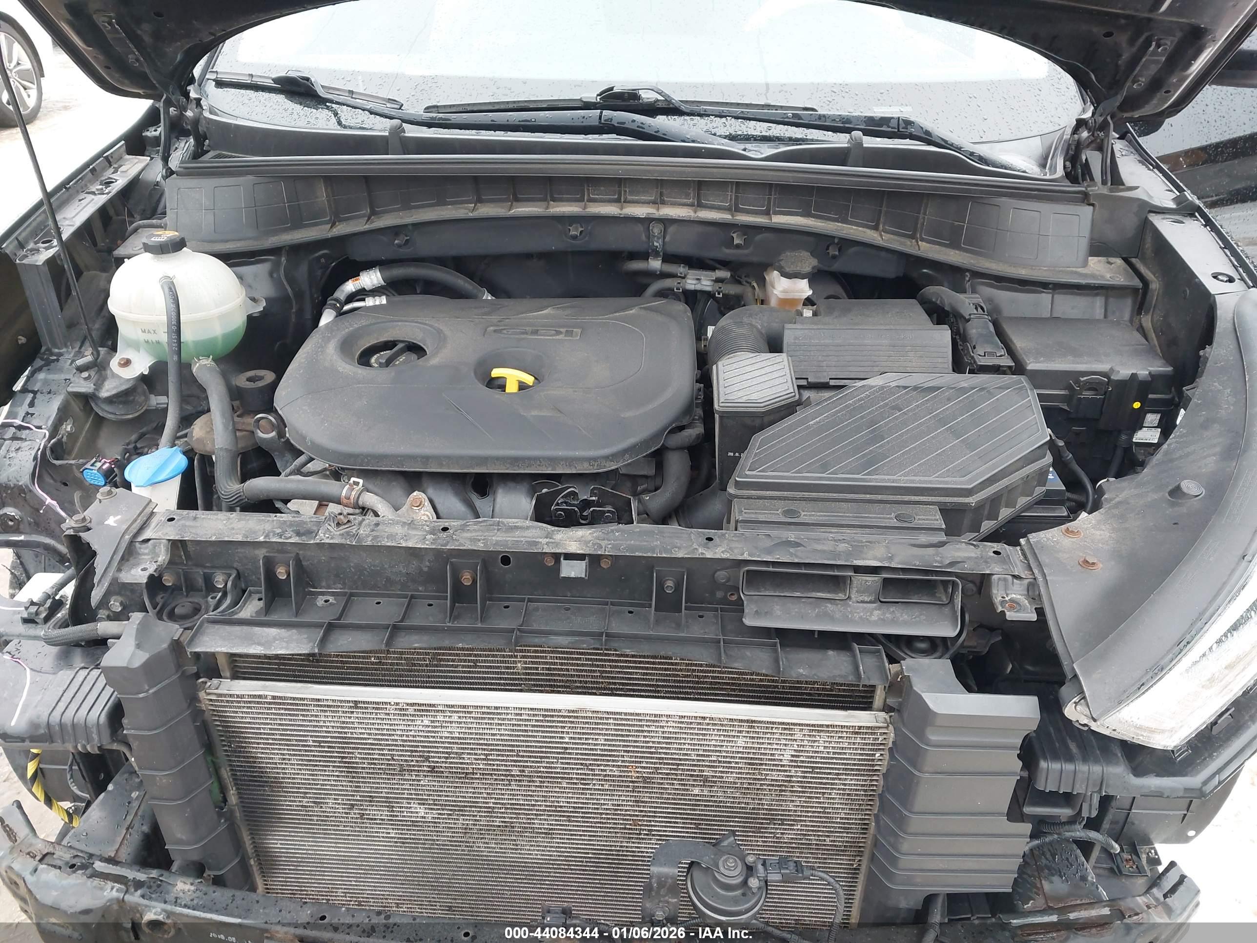 HYUNDAI TUCSON image 10