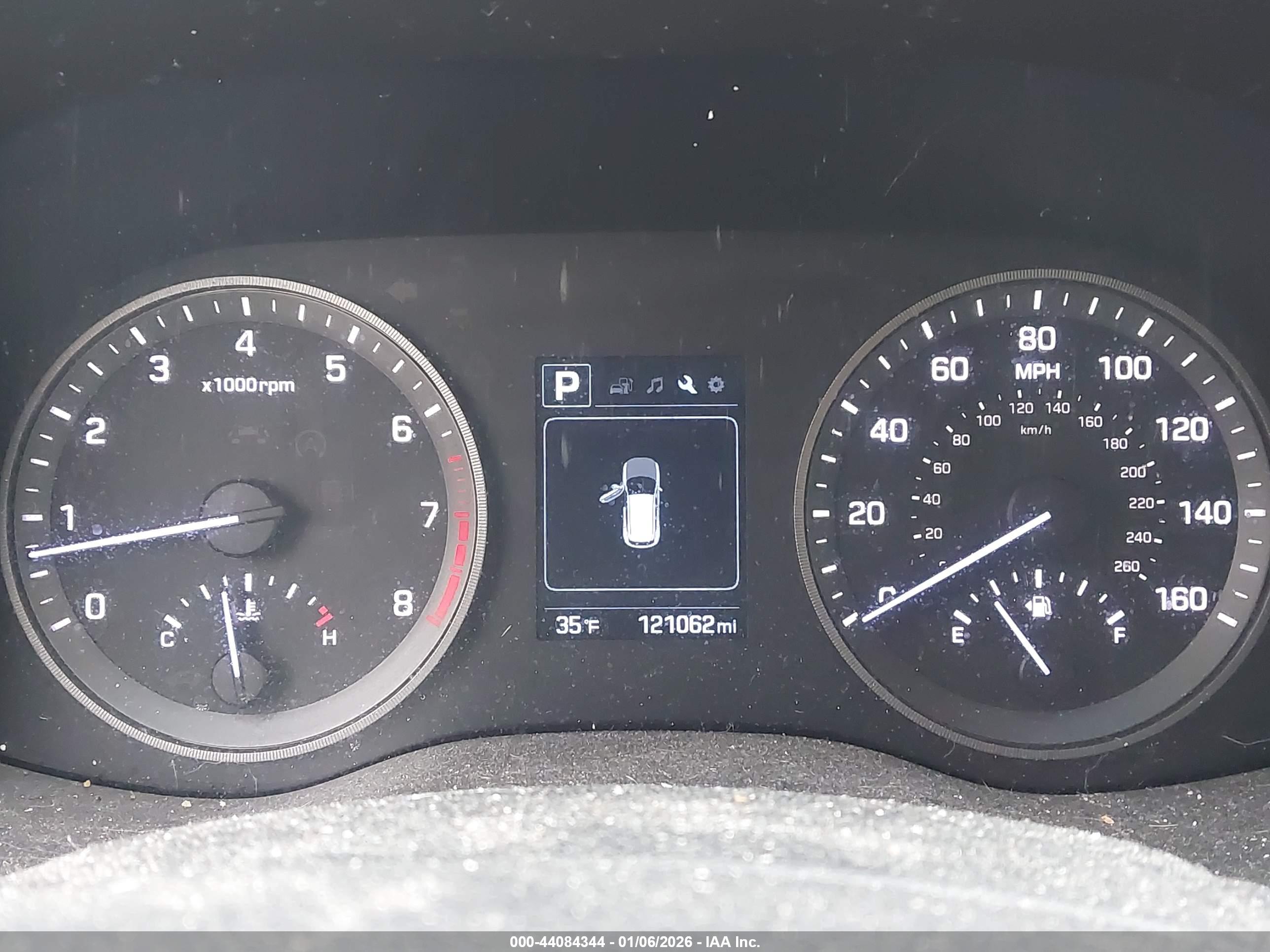 HYUNDAI TUCSON image 7