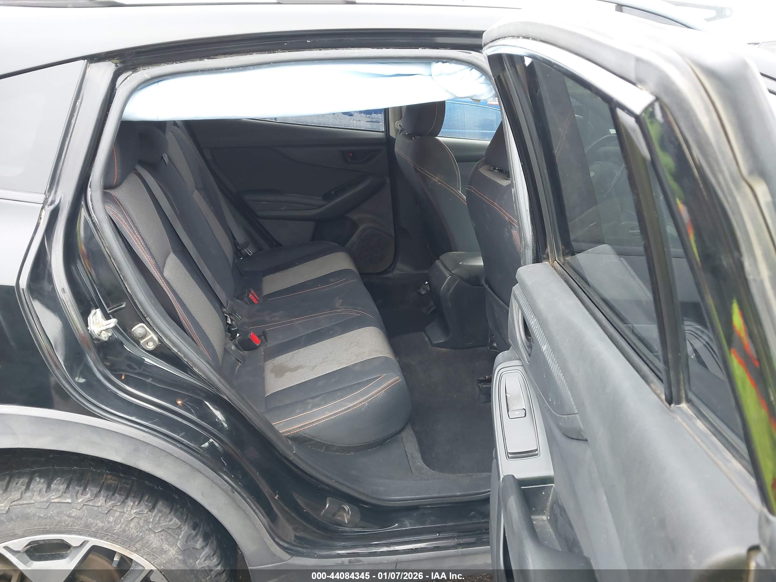 SUBARU CROSSTREK image 8