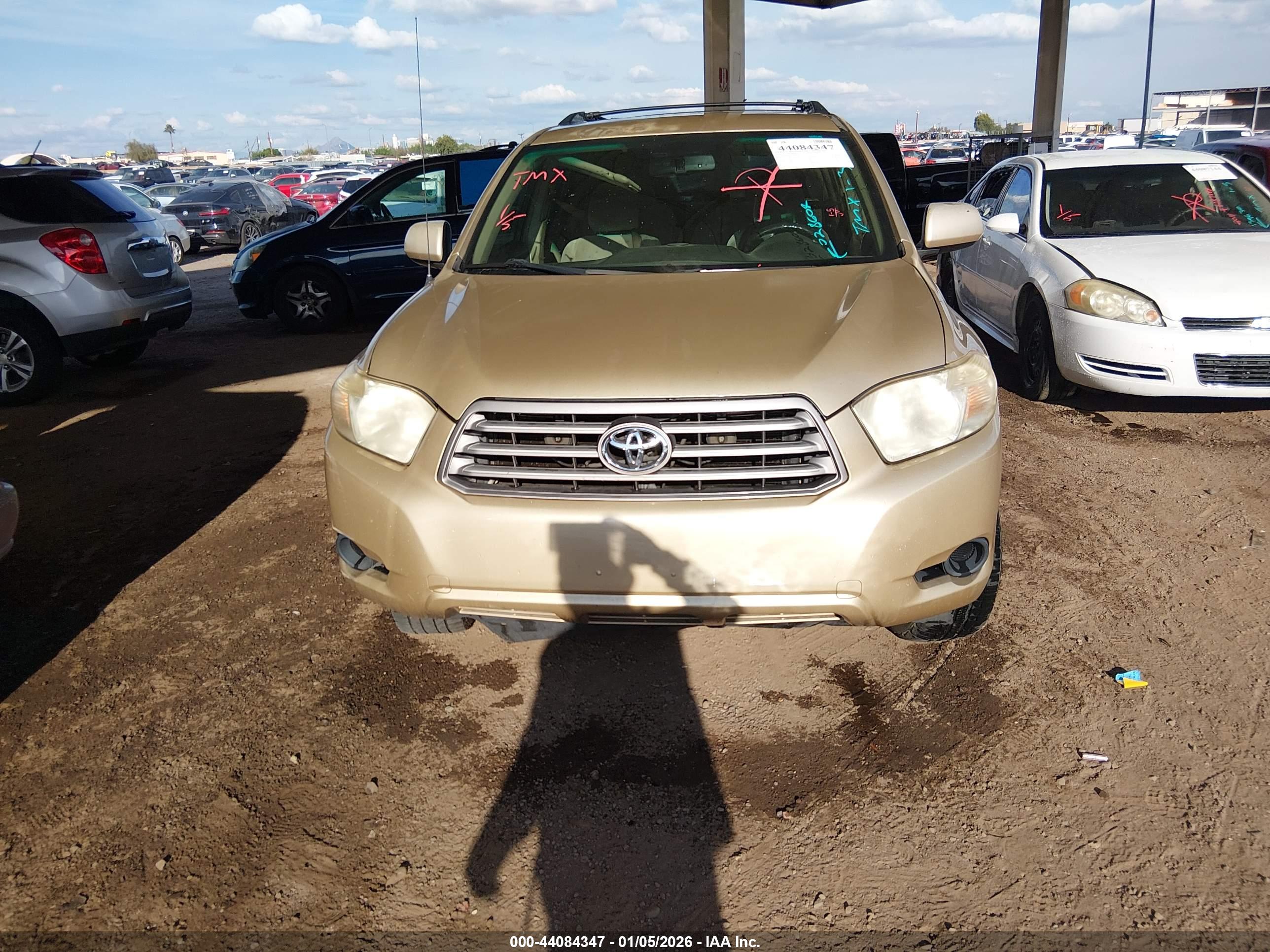 TOYOTA HIGHLANDER image 6