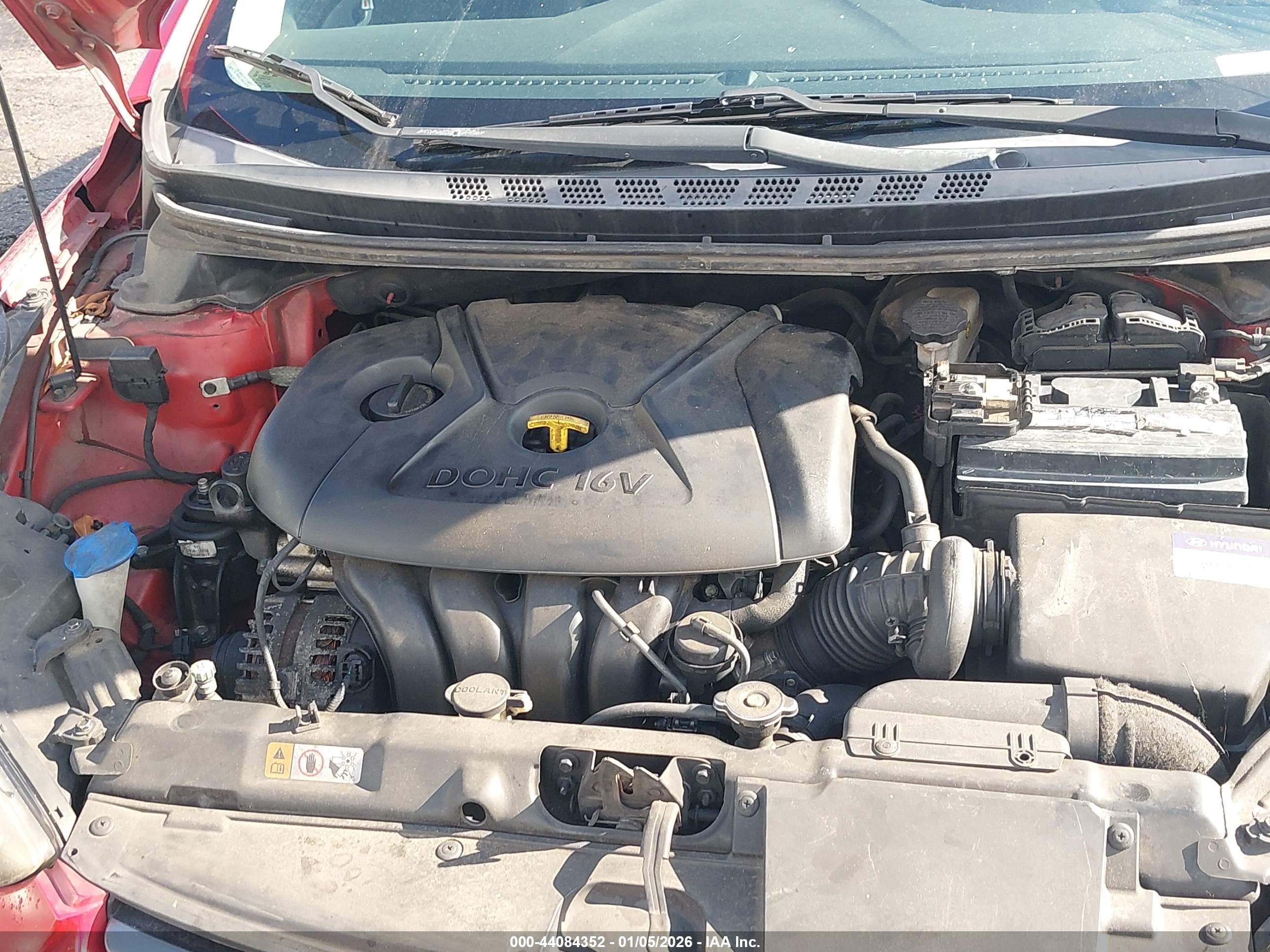 HYUNDAI ELANTRA image 10
