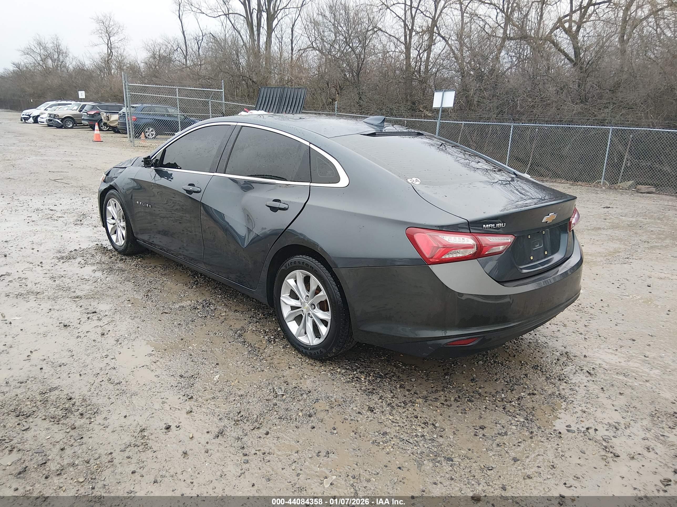 CHEVROLET MALIBU image 3