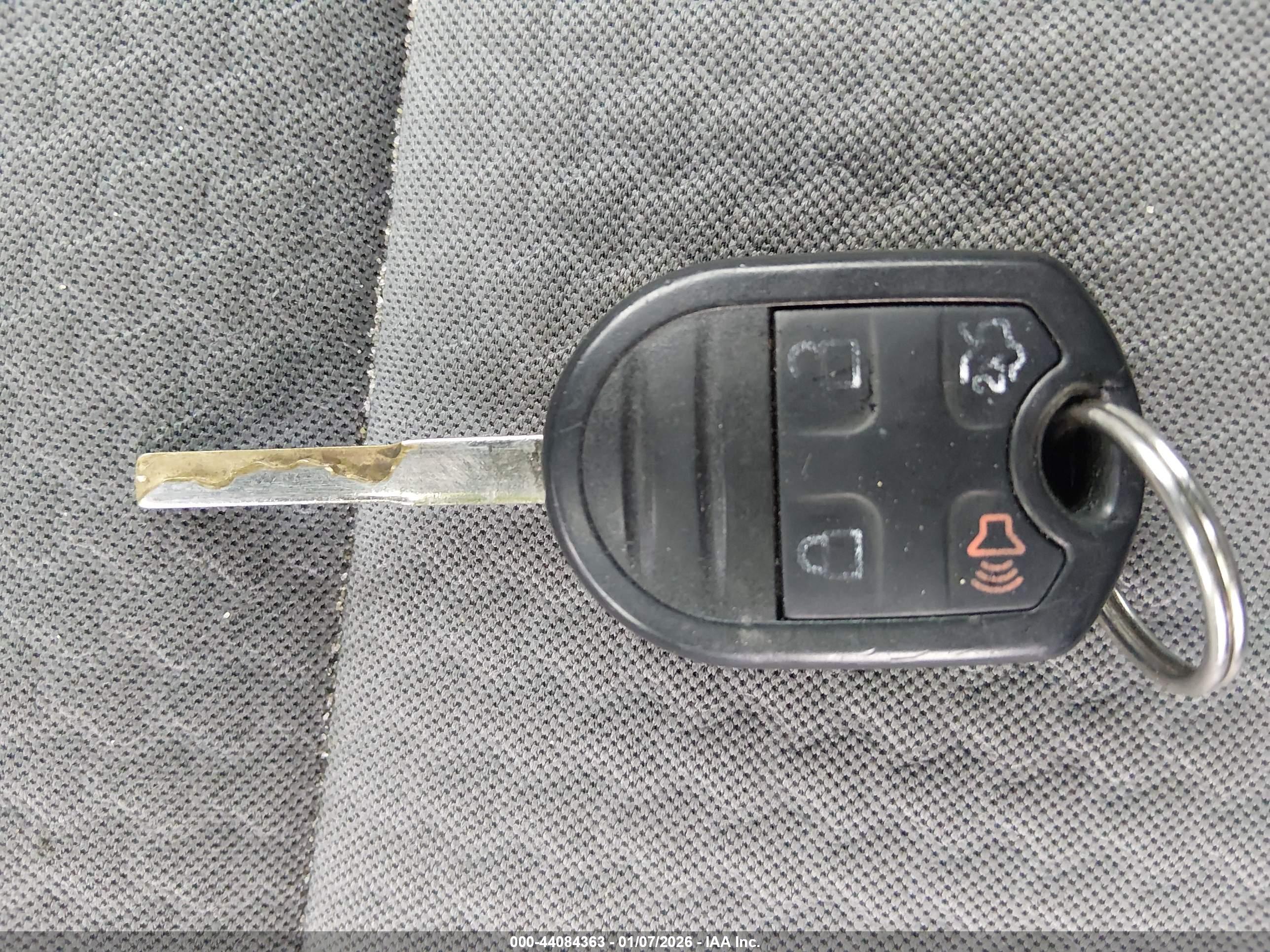 FORD ESCAPE image 11