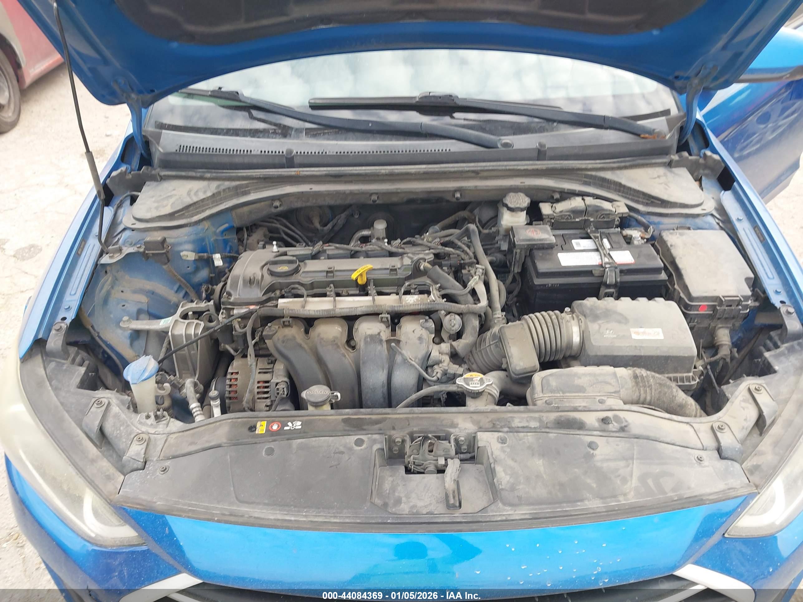 HYUNDAI ELANTRA image 10
