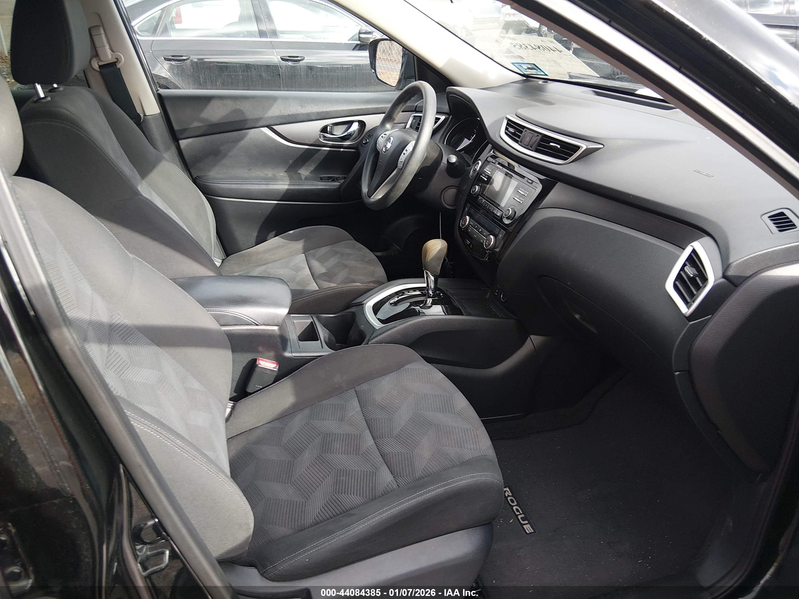 NISSAN ROGUE image 5
