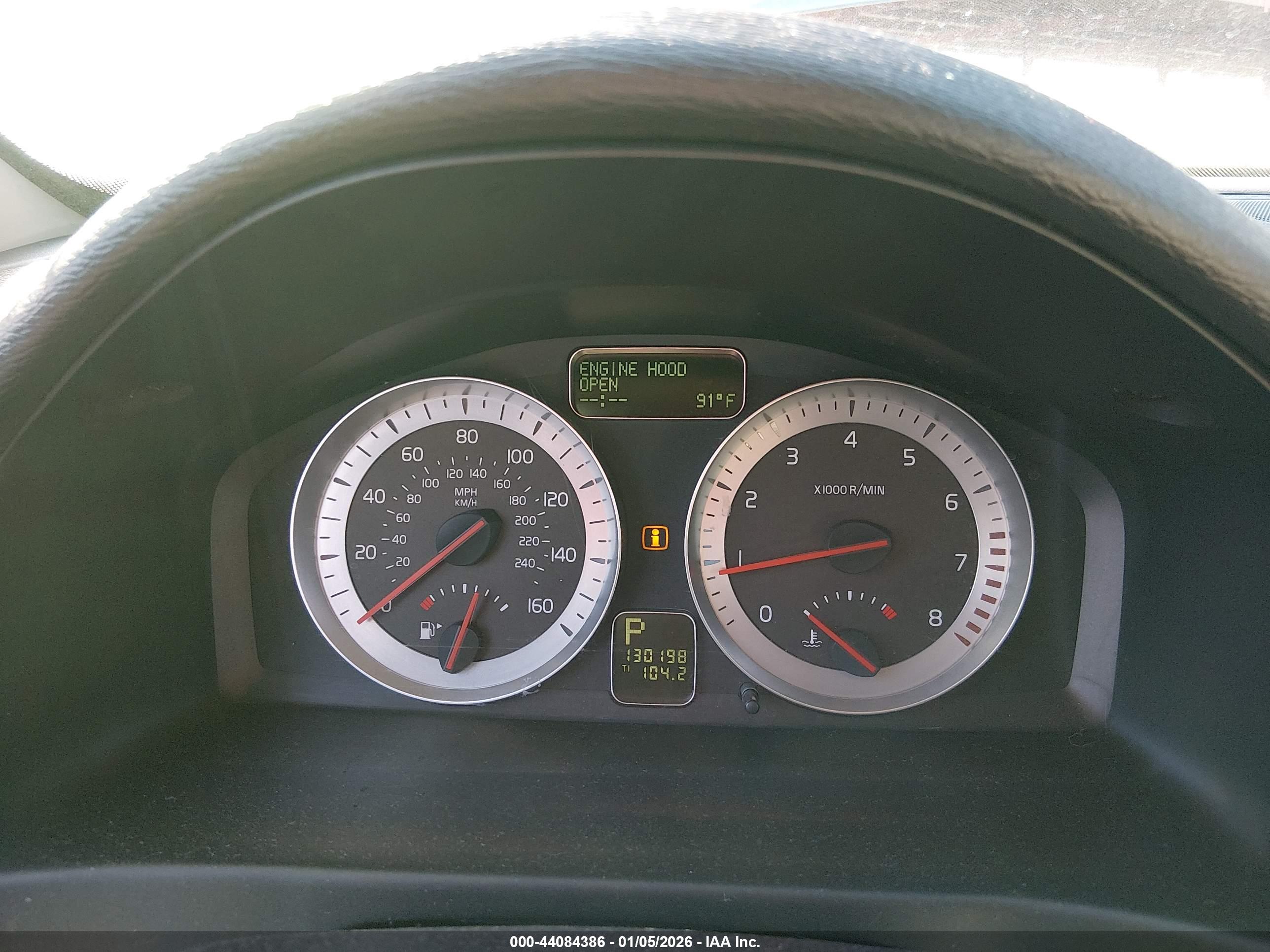 VOLVO C70 image 7