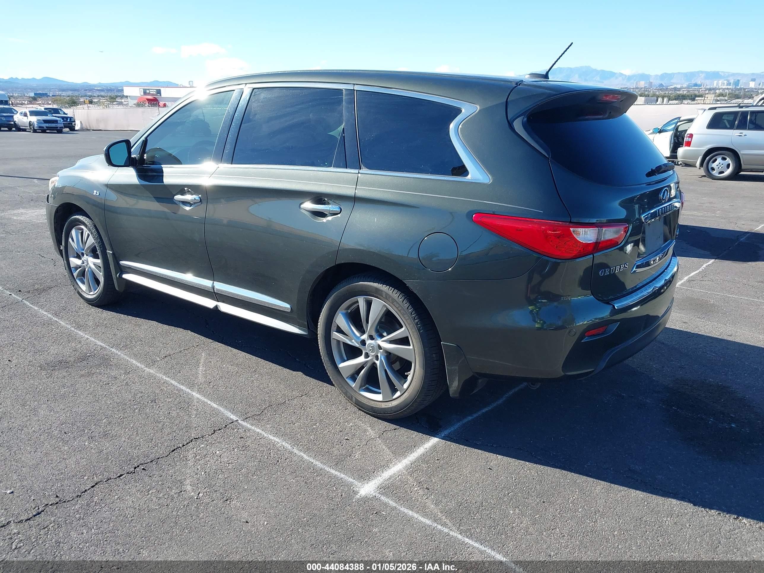 INFINITI QX60 image 3