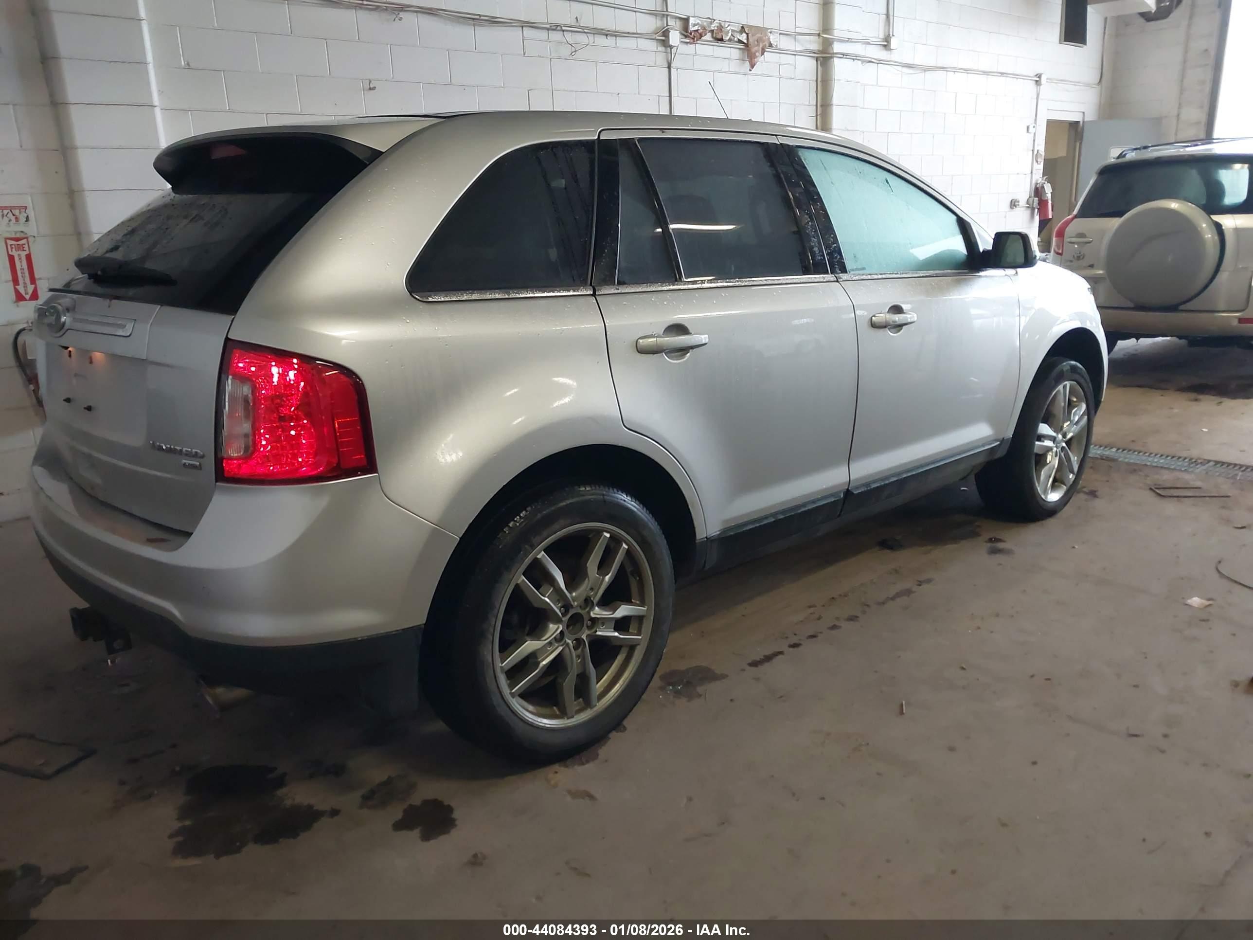 FORD EDGE image 4