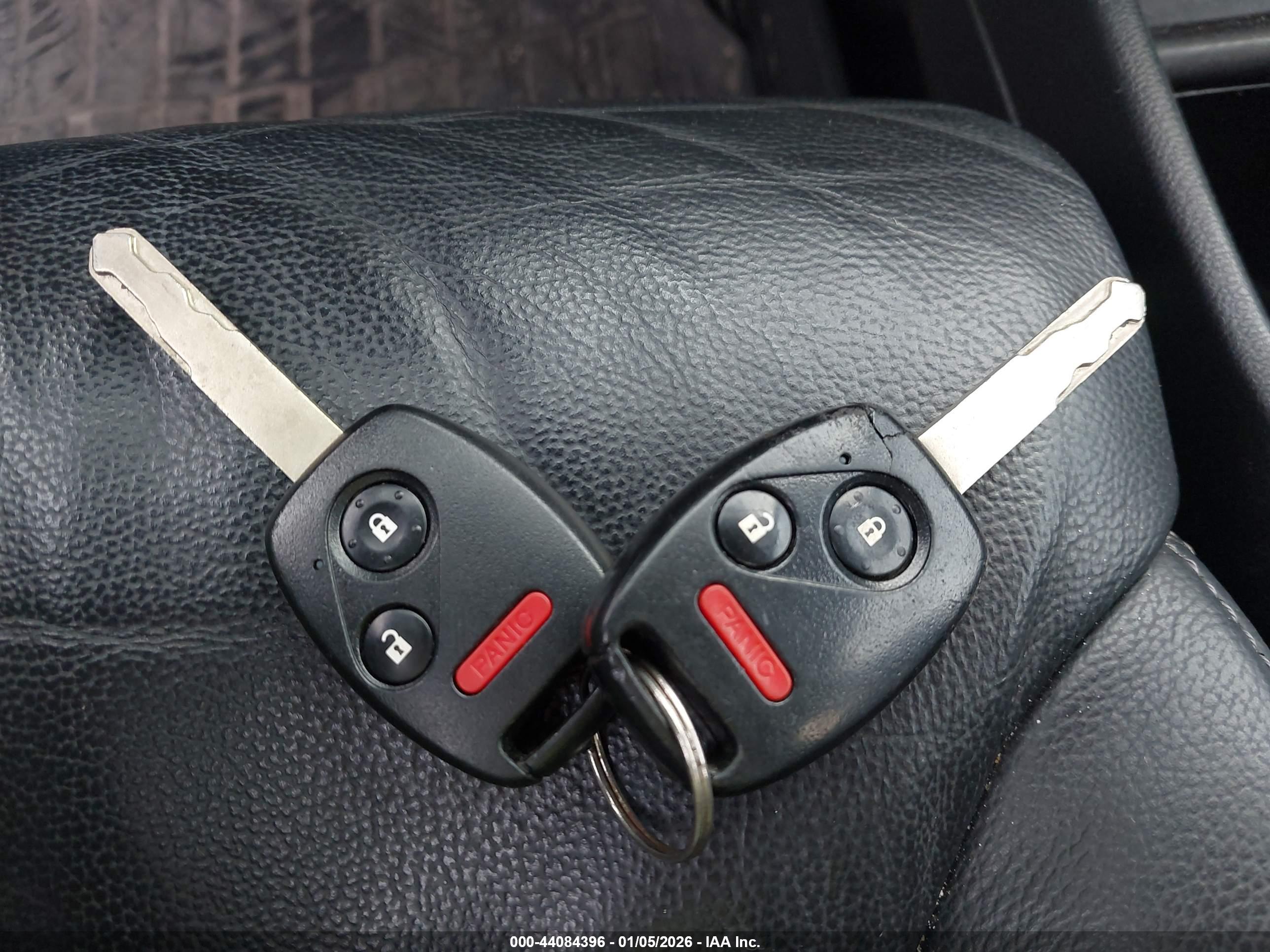 HONDA CR-V image 11