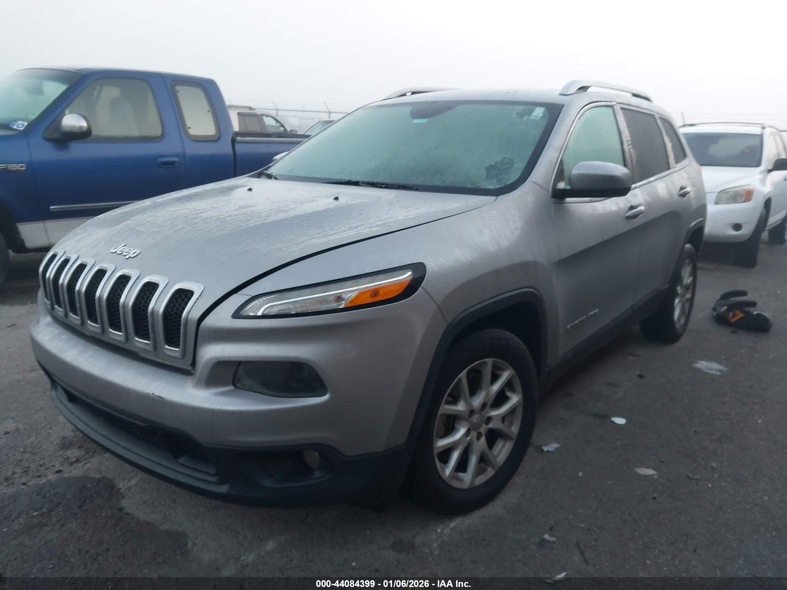 JEEP CHEROKEE image 2