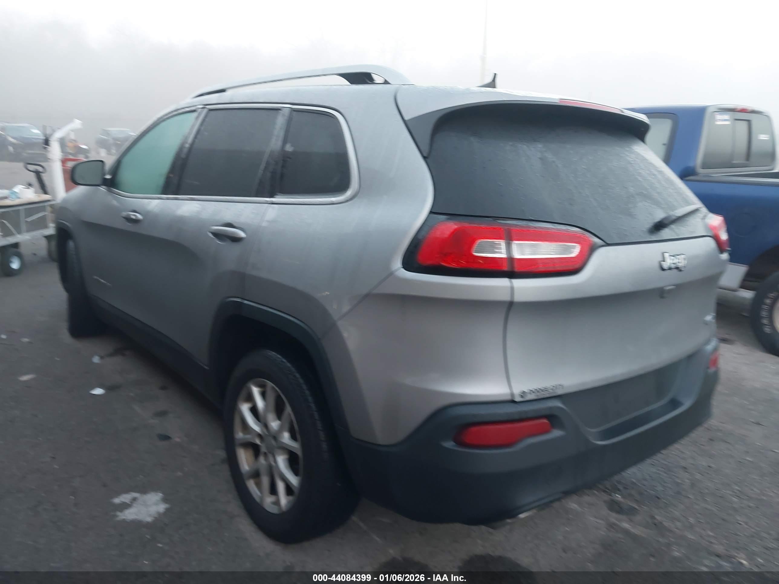 JEEP CHEROKEE image 3