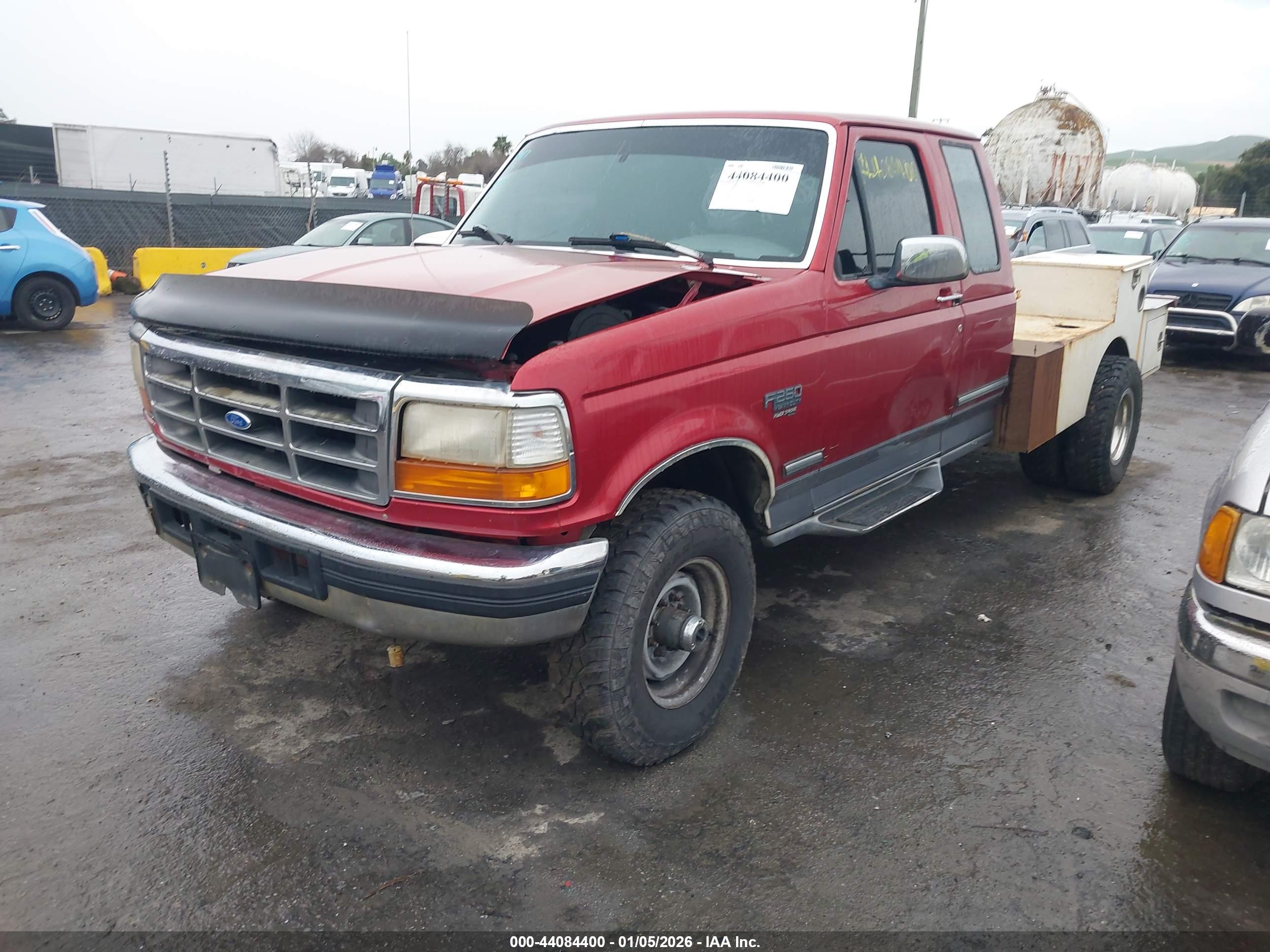 FORD F-250 image 2