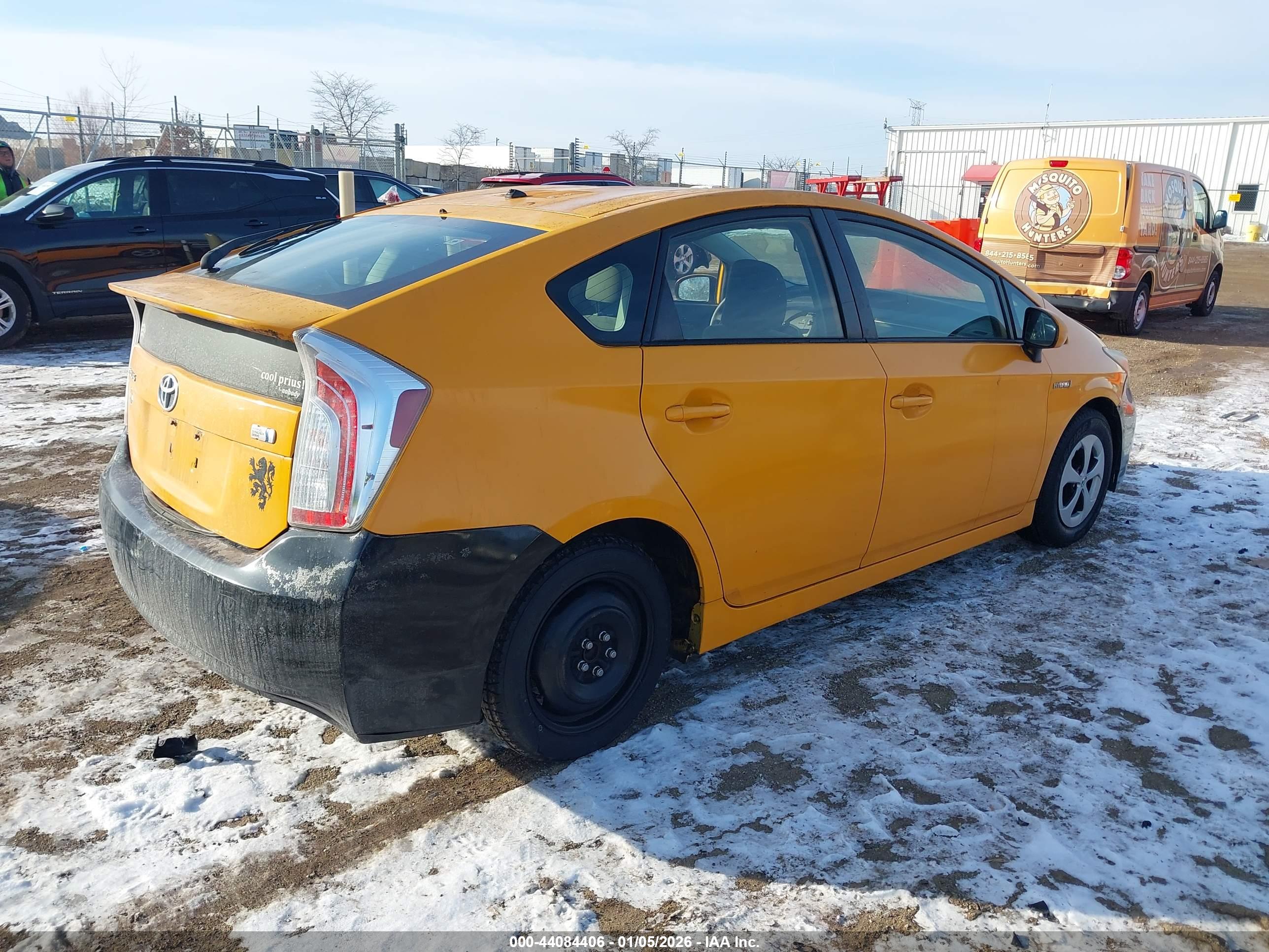 TOYOTA PRIUS image 4