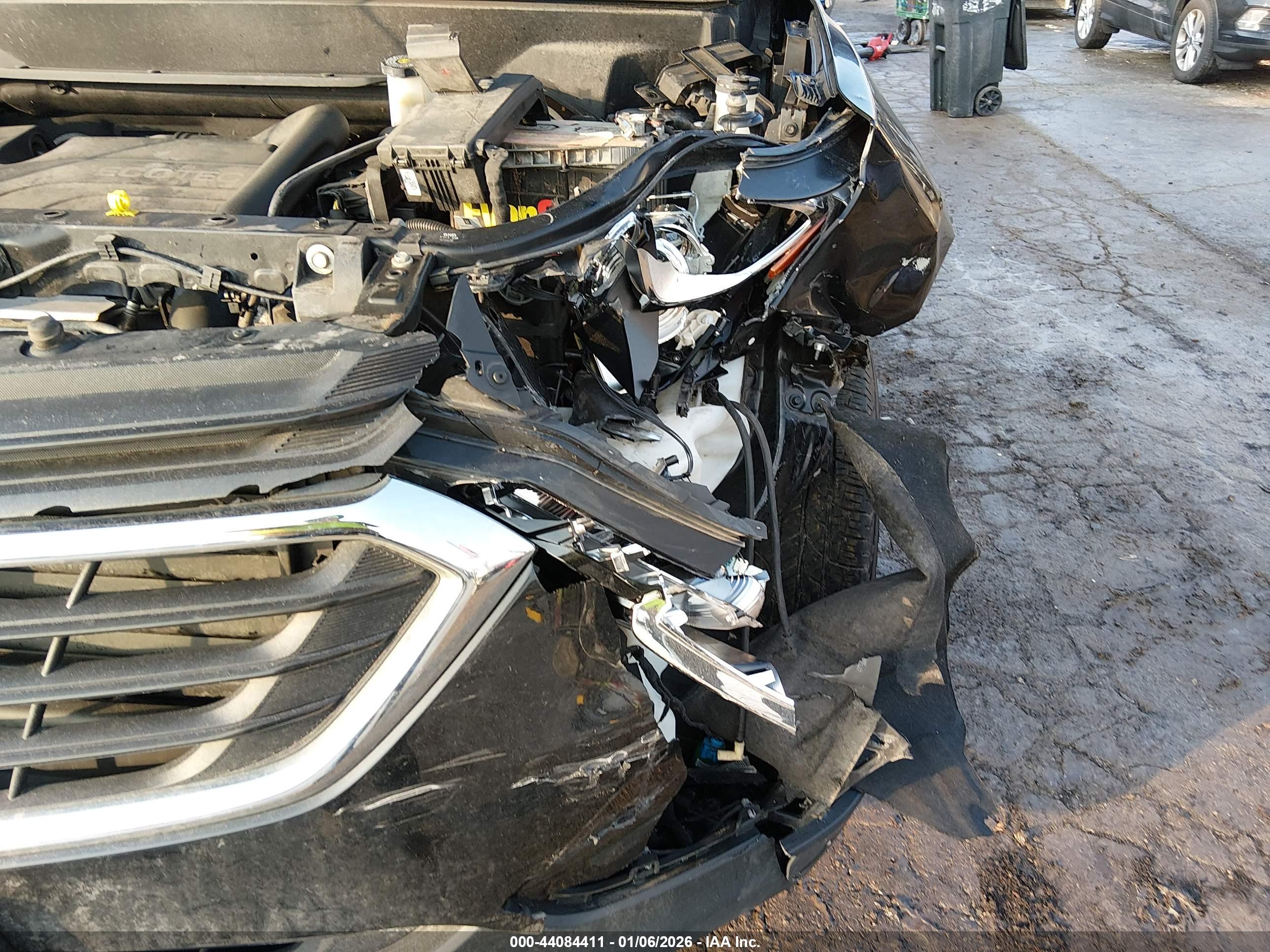 CHEVROLET EQUINOX image 6