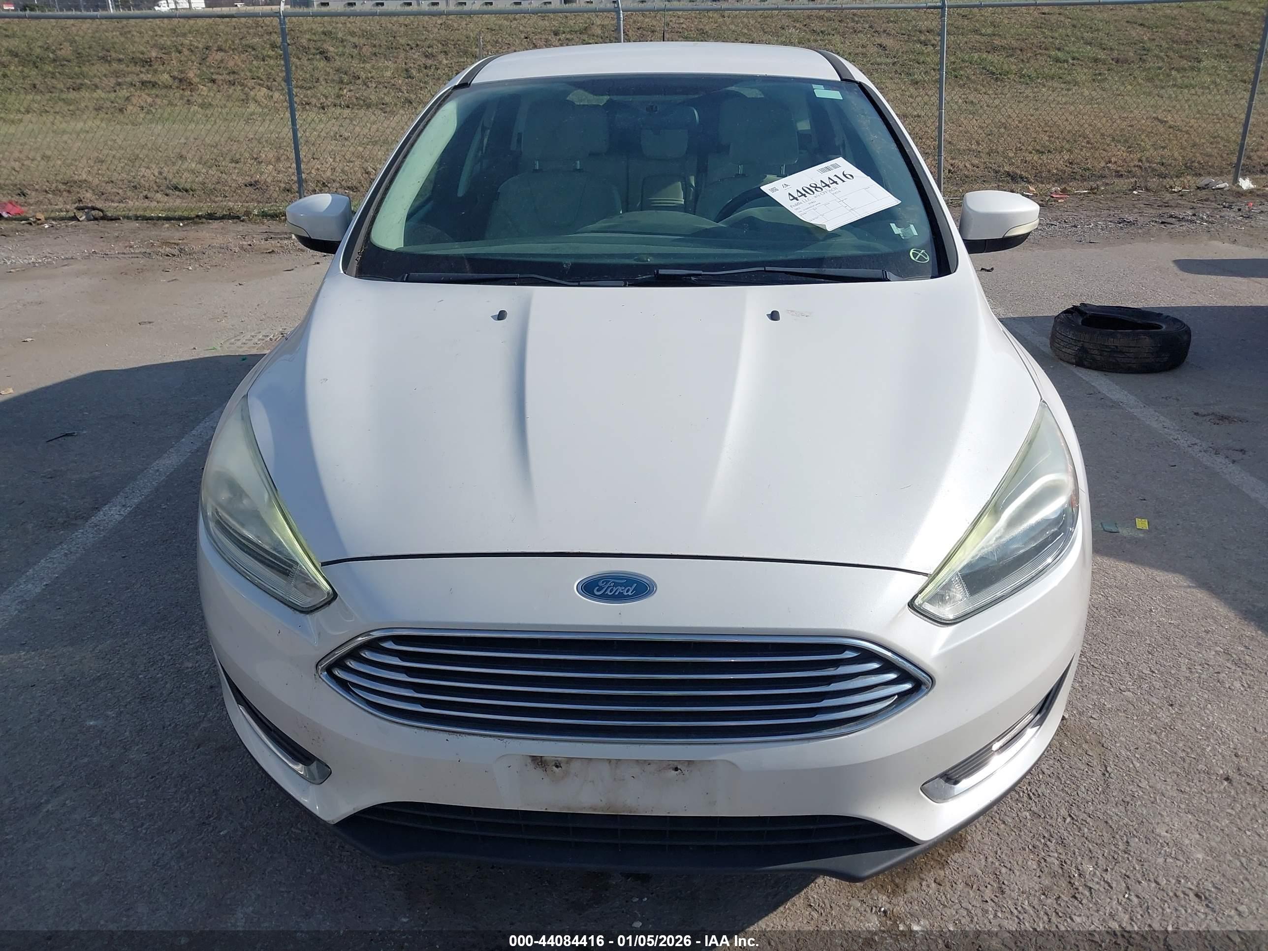 FORD FOCUS image 6