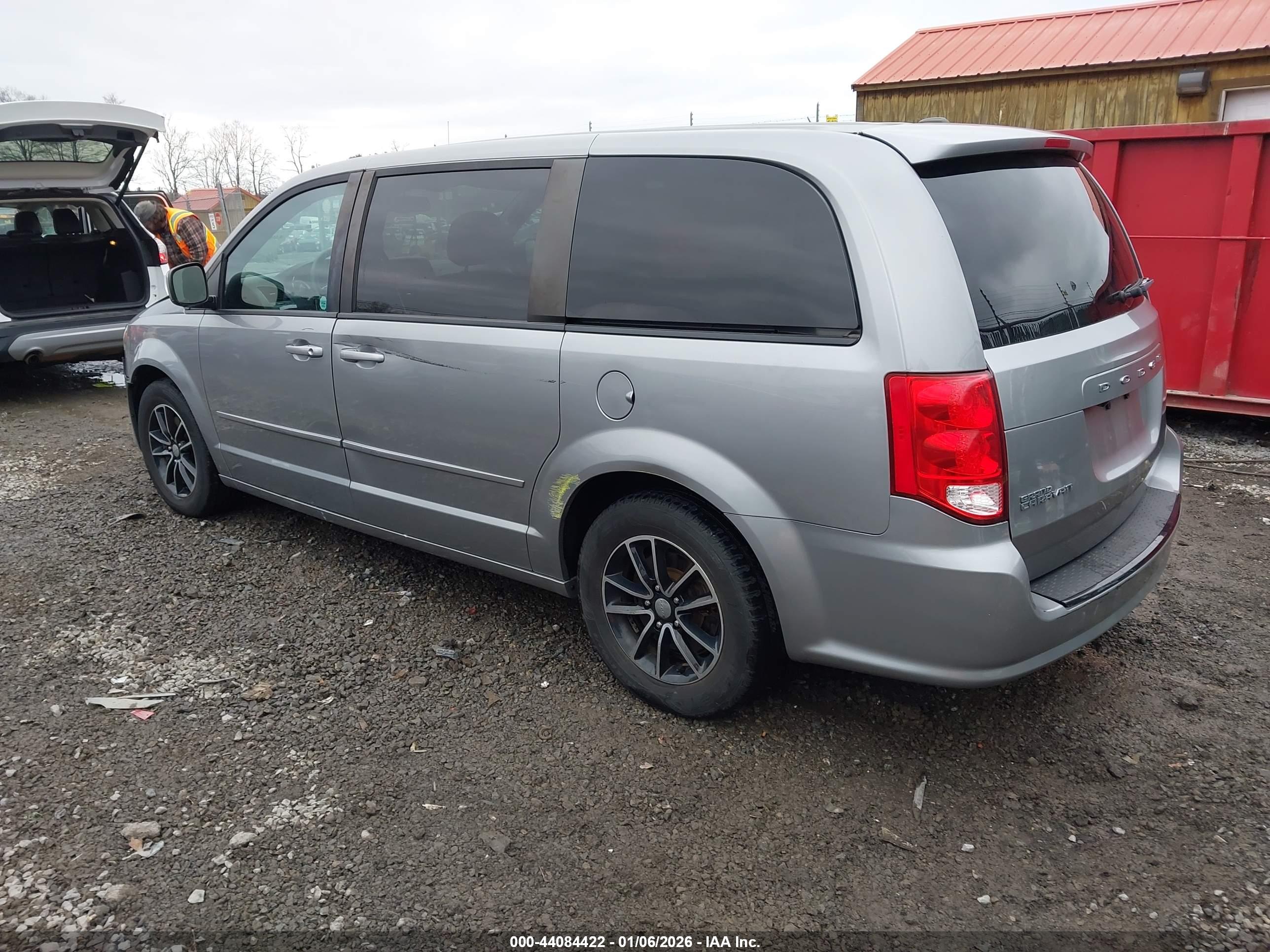 DODGE GRAND image 3