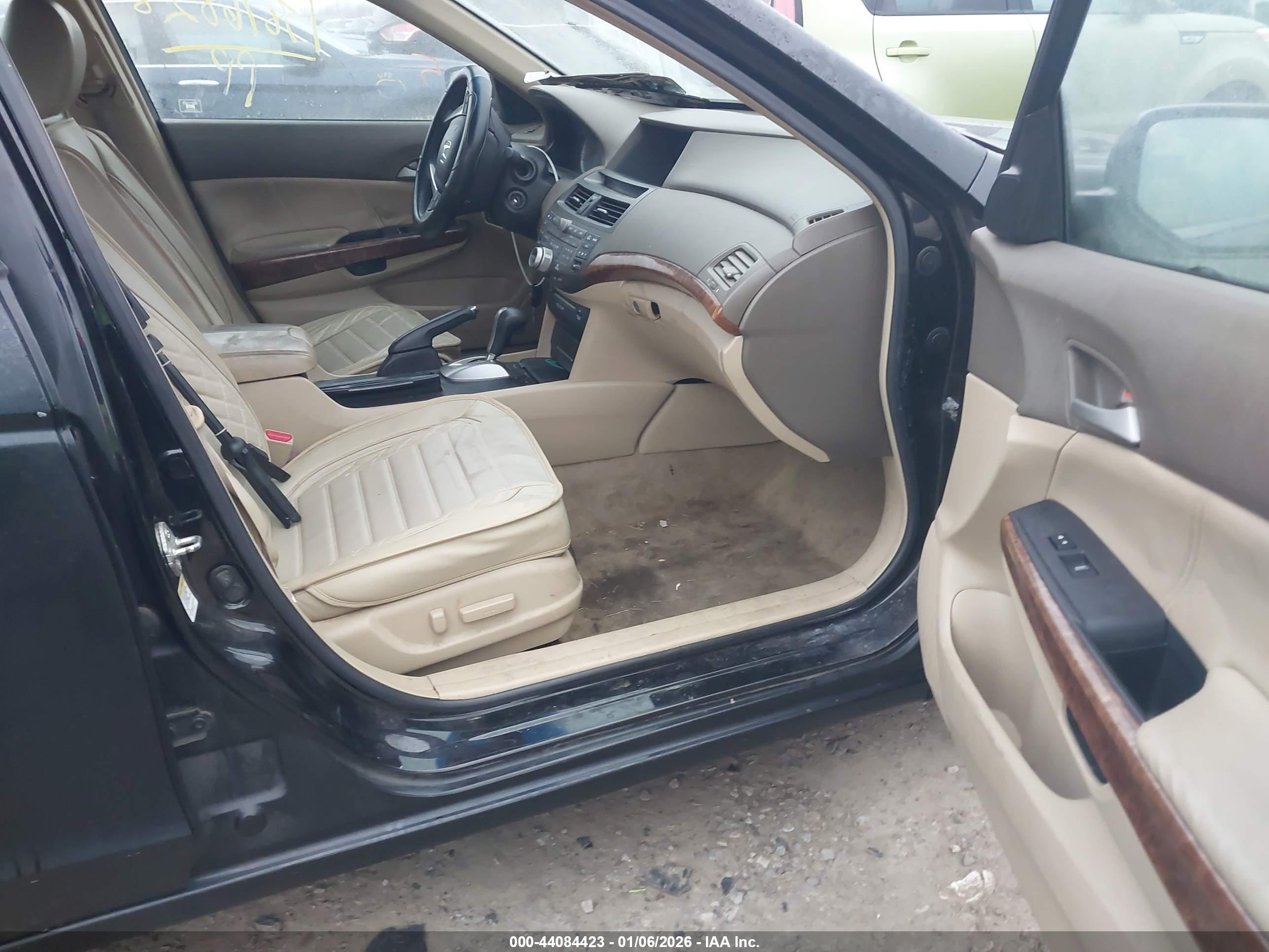 HONDA ACCORD image 5