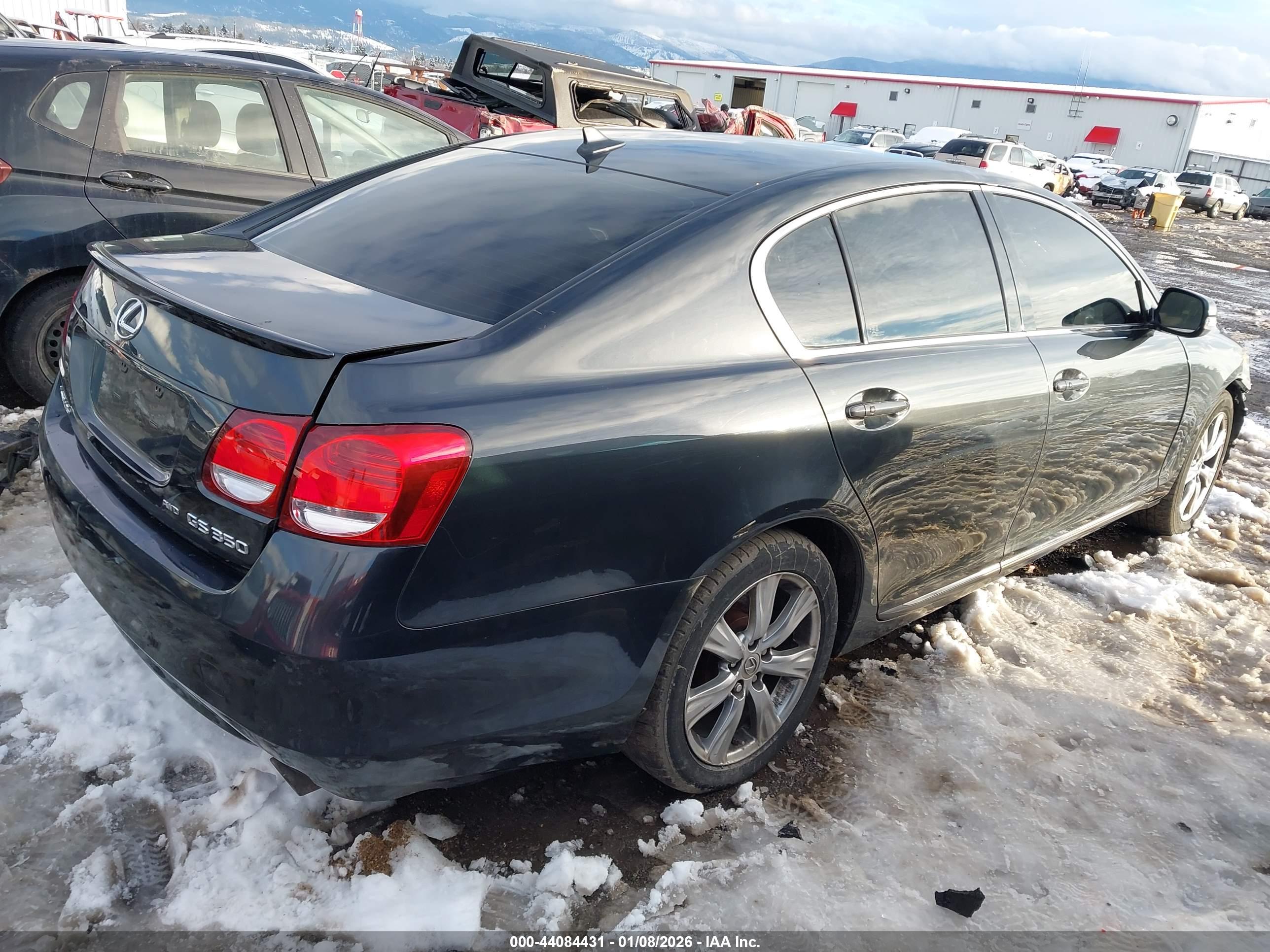 LEXUS GS image 4